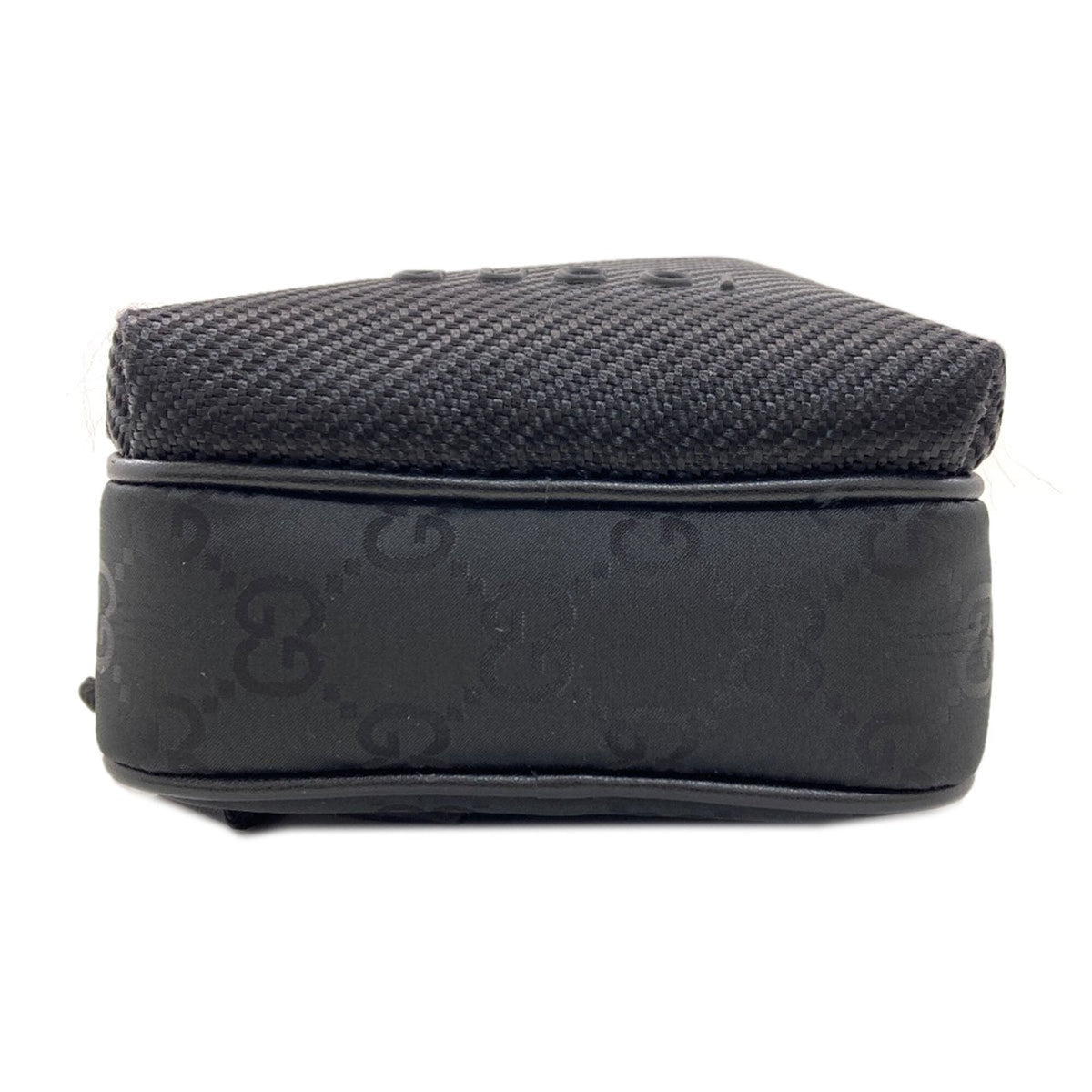Gucci Black Nylon Shoulder Bag (Pre-Owned)