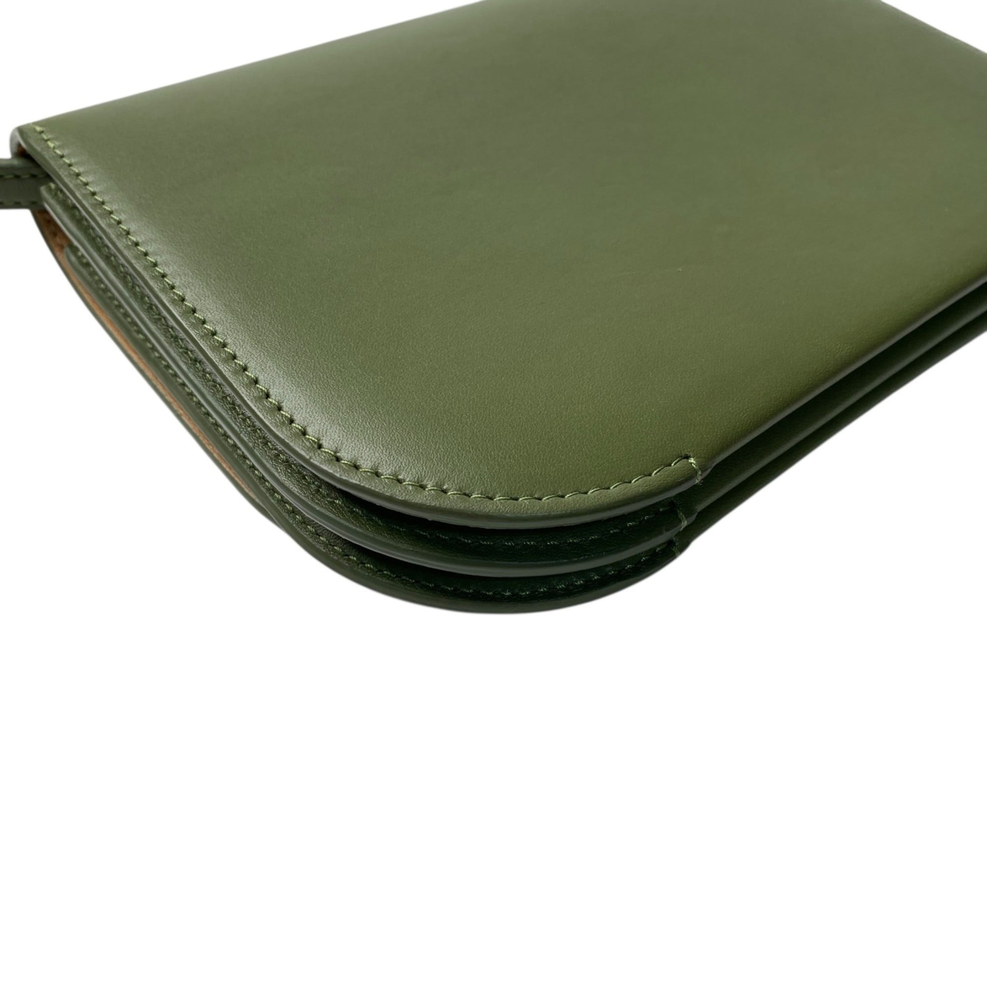 Loewe Green Leather Shoulder Bag Sling Bag (Pre-Owned)