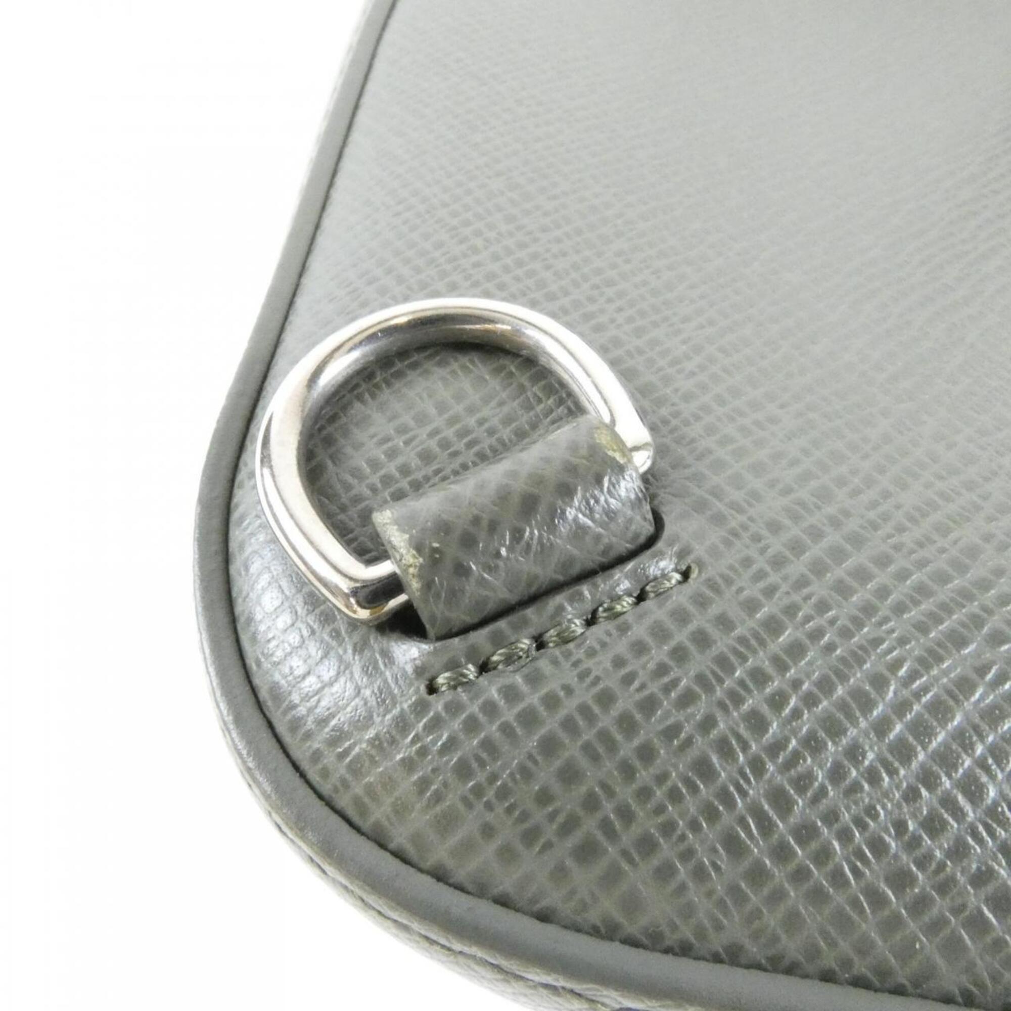 Louis Vuitton Green Vert Leather Shoulder Bag (Pre-Owned)