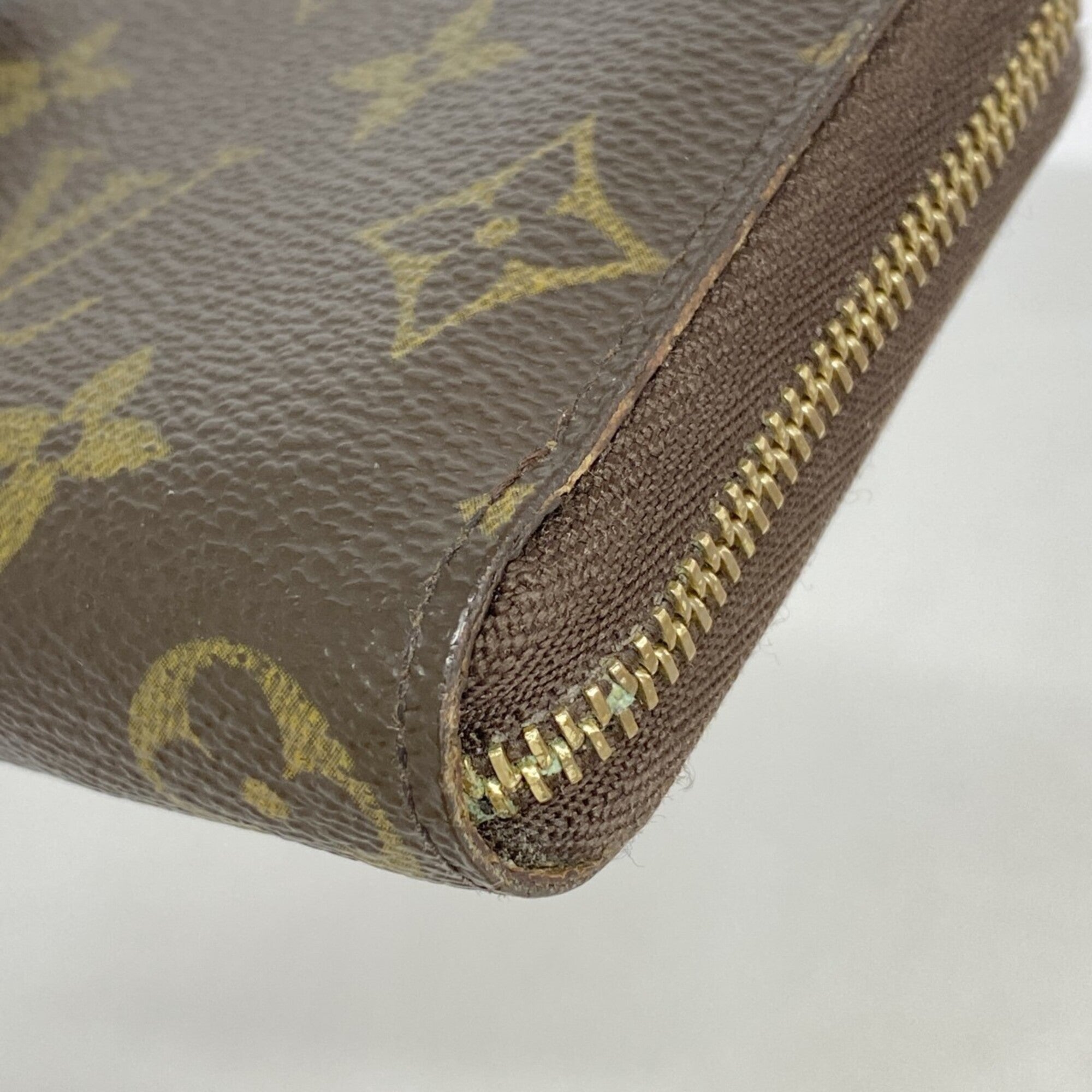 Louis Vuitton Brown Coin Purse/Coin Case (Pre-Owned)