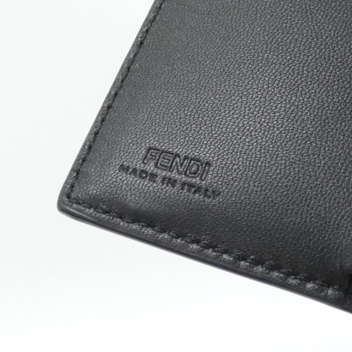 Fendi Leather Wallet (Tri-Fold) (Pre-Owned)