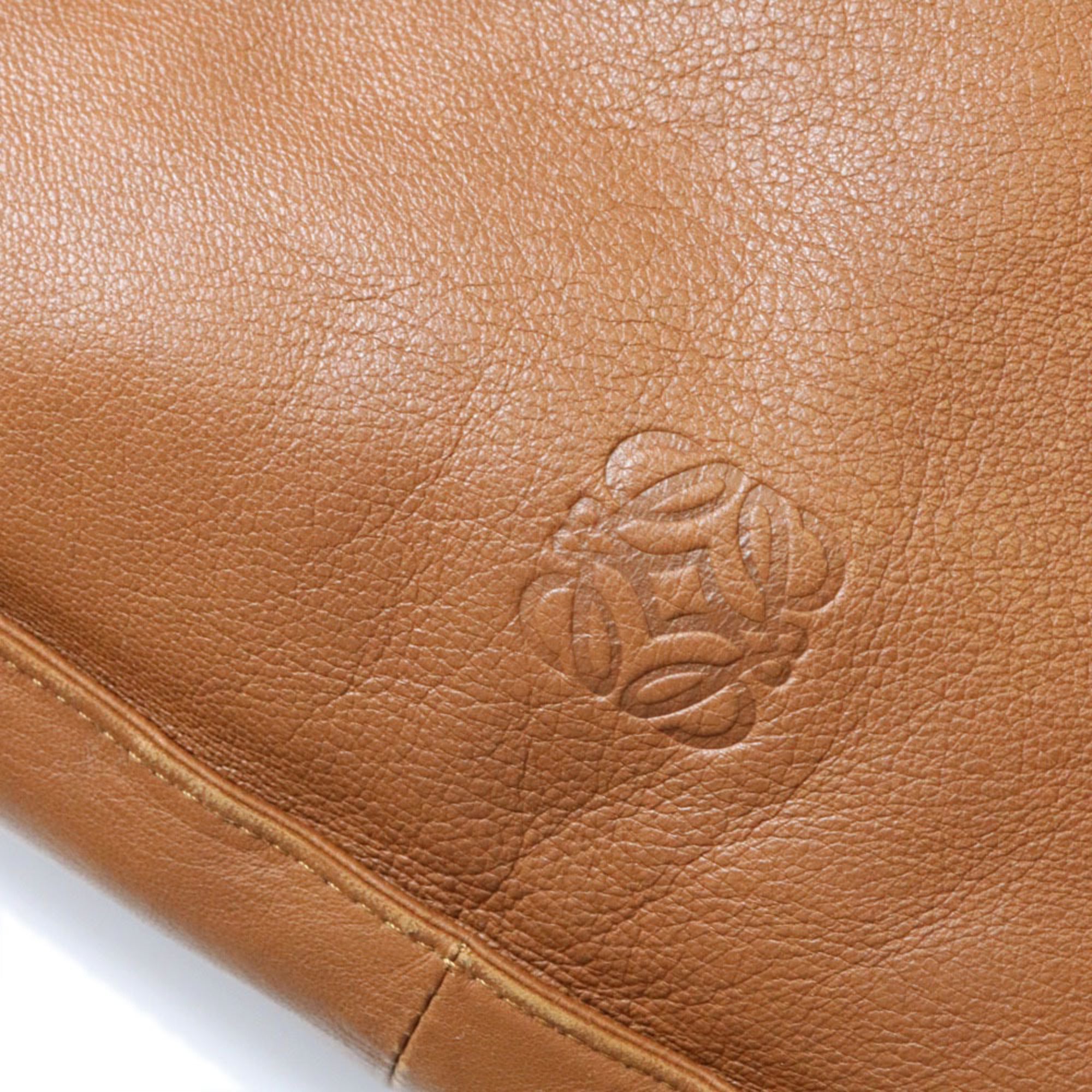 Loewe Brown Leather Shoulder Bag (Pre-Owned)