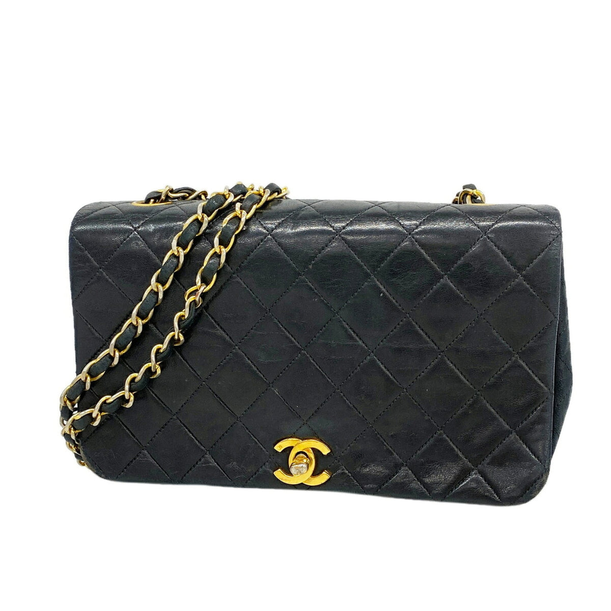 Chanel Black Leather Shoulder Bag (Pre-Owned)