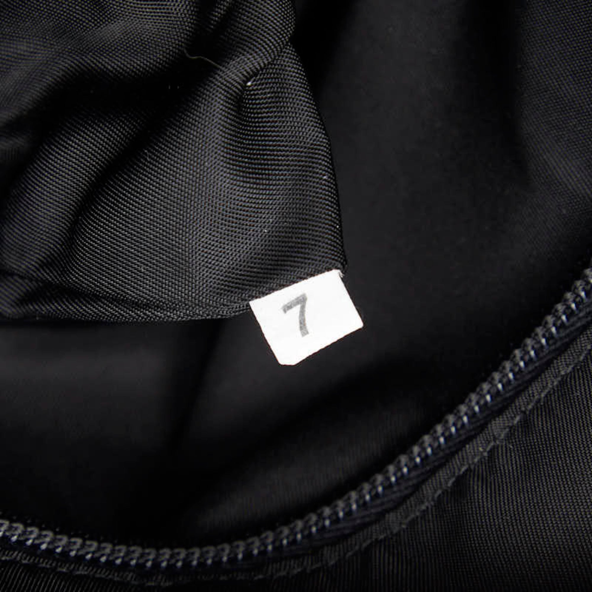 Prada Black Nylon Shoulder Bag (Pre-Owned)