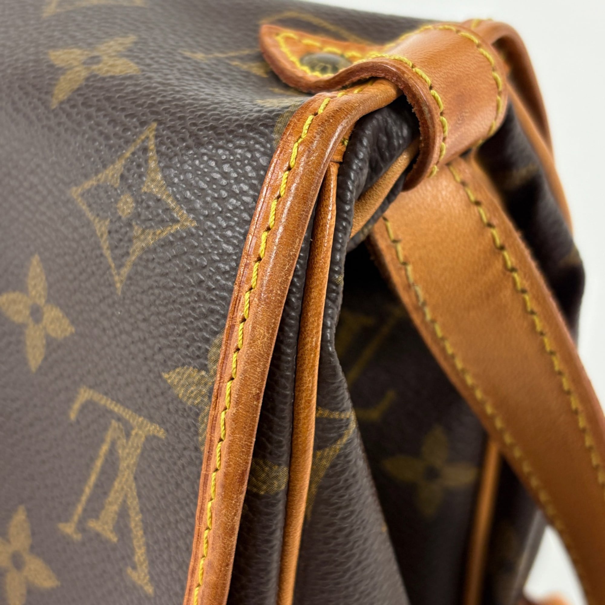 Louis Vuitton Brown Monogram Shoulder Bag (Pre-Owned)