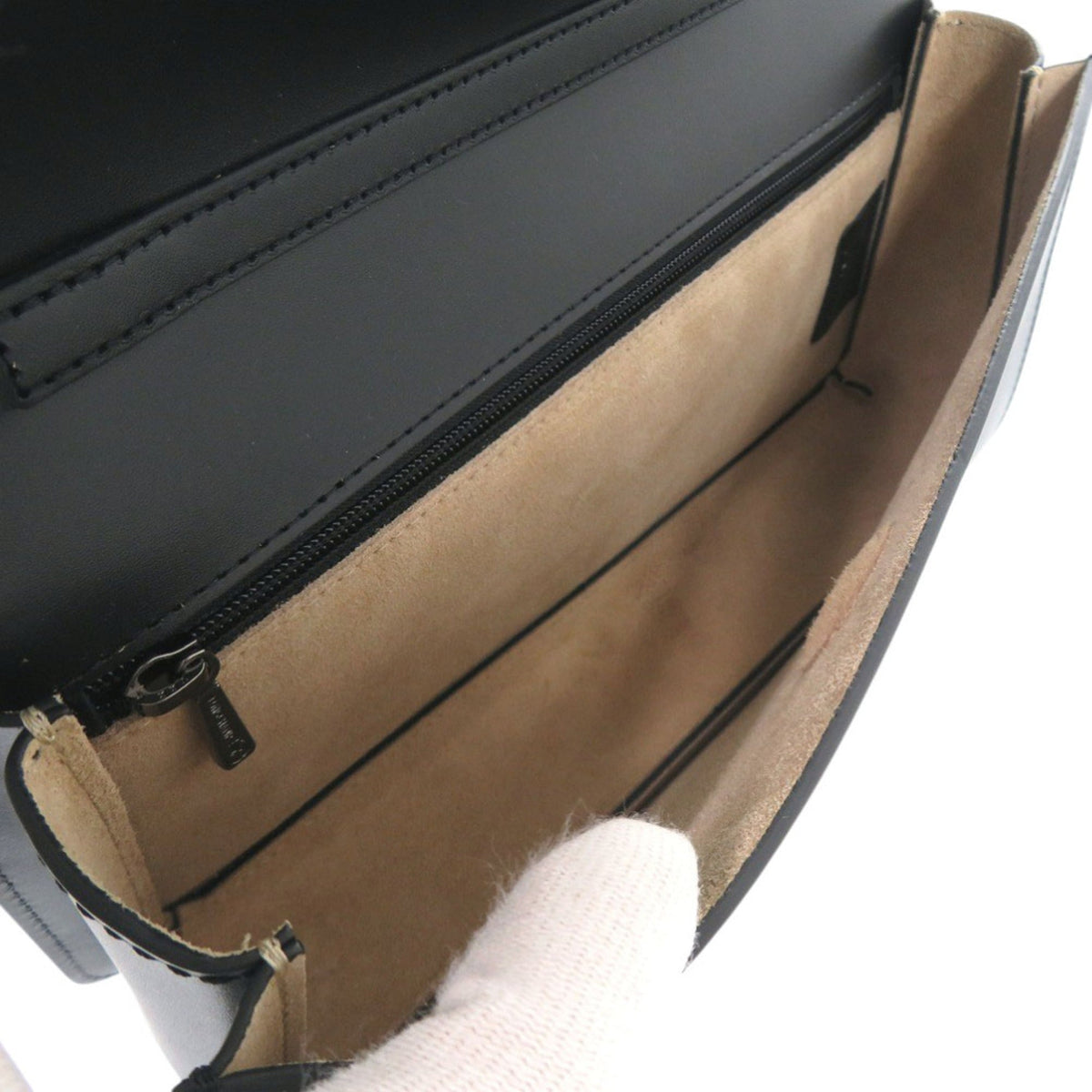 Longchamp Black Leather Handbag Shoulder Bag (Pre-Owned)