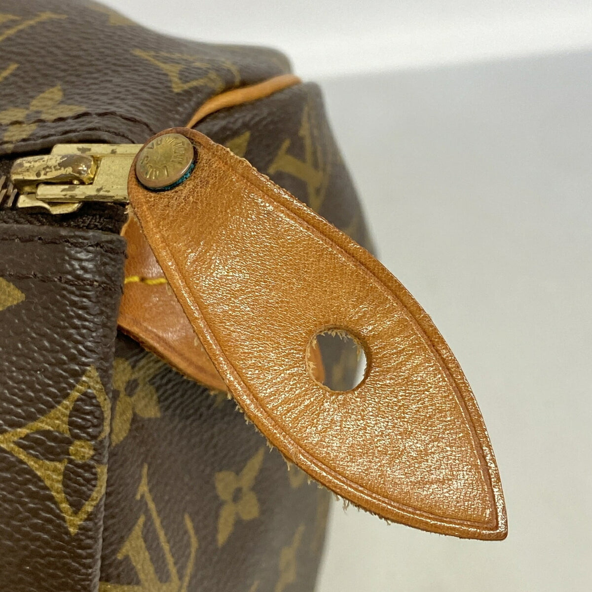 Louis Vuitton Brown Handbag (Pre-Owned)