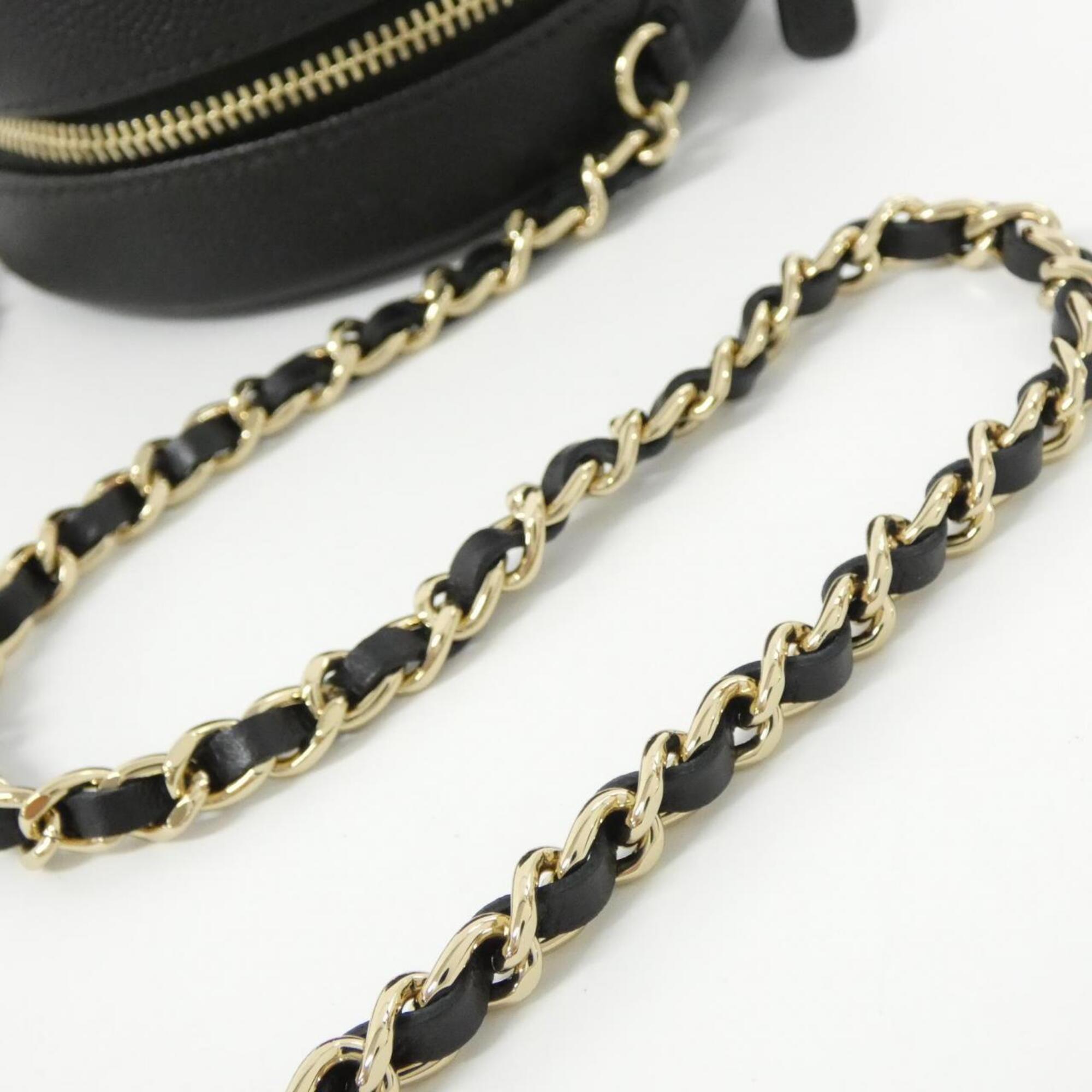 Chanel Black Grained Calfskin Shoulder Bag (Pre-Owned)