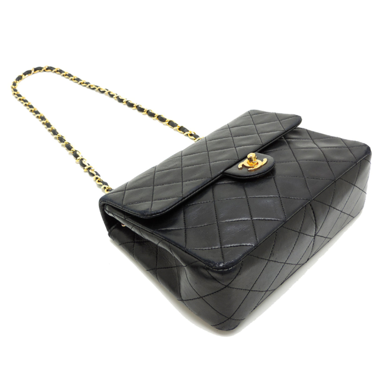 Chanel Black Leather Shoulder Bag (Pre-Owned)
