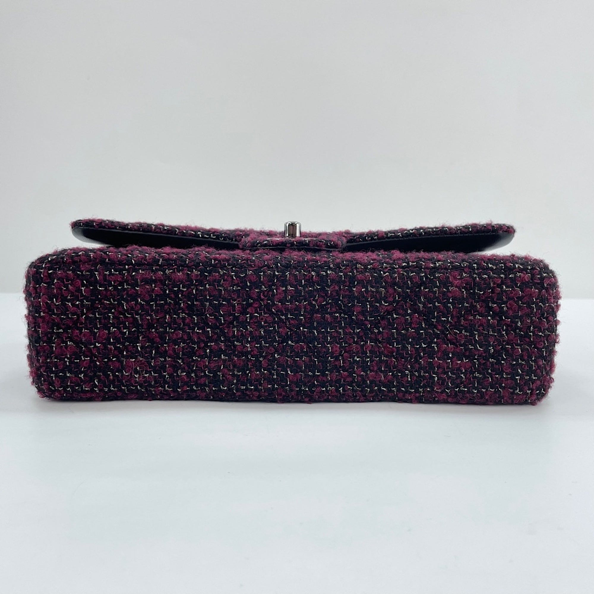 Chanel Wine Shoulder Bag (Pre-Owned)