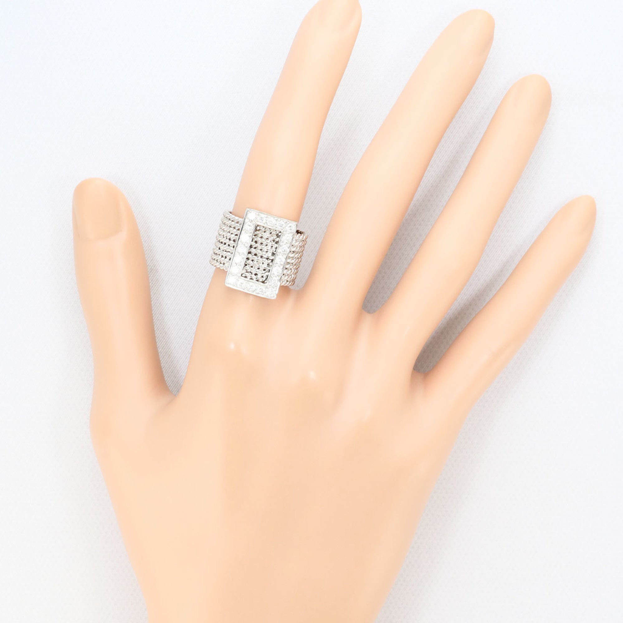 Unbranded White Gold White Gold (18K) Band Ring (Pre-Owned)
