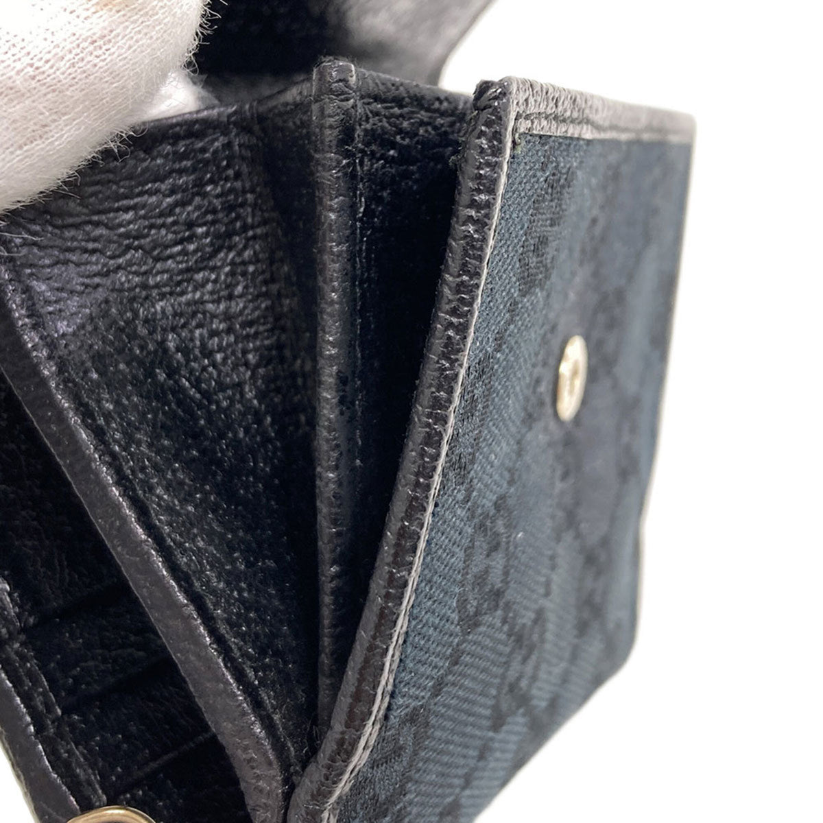 Gucci Black Canvas Wallet (Bi-Fold) (Pre-Owned)