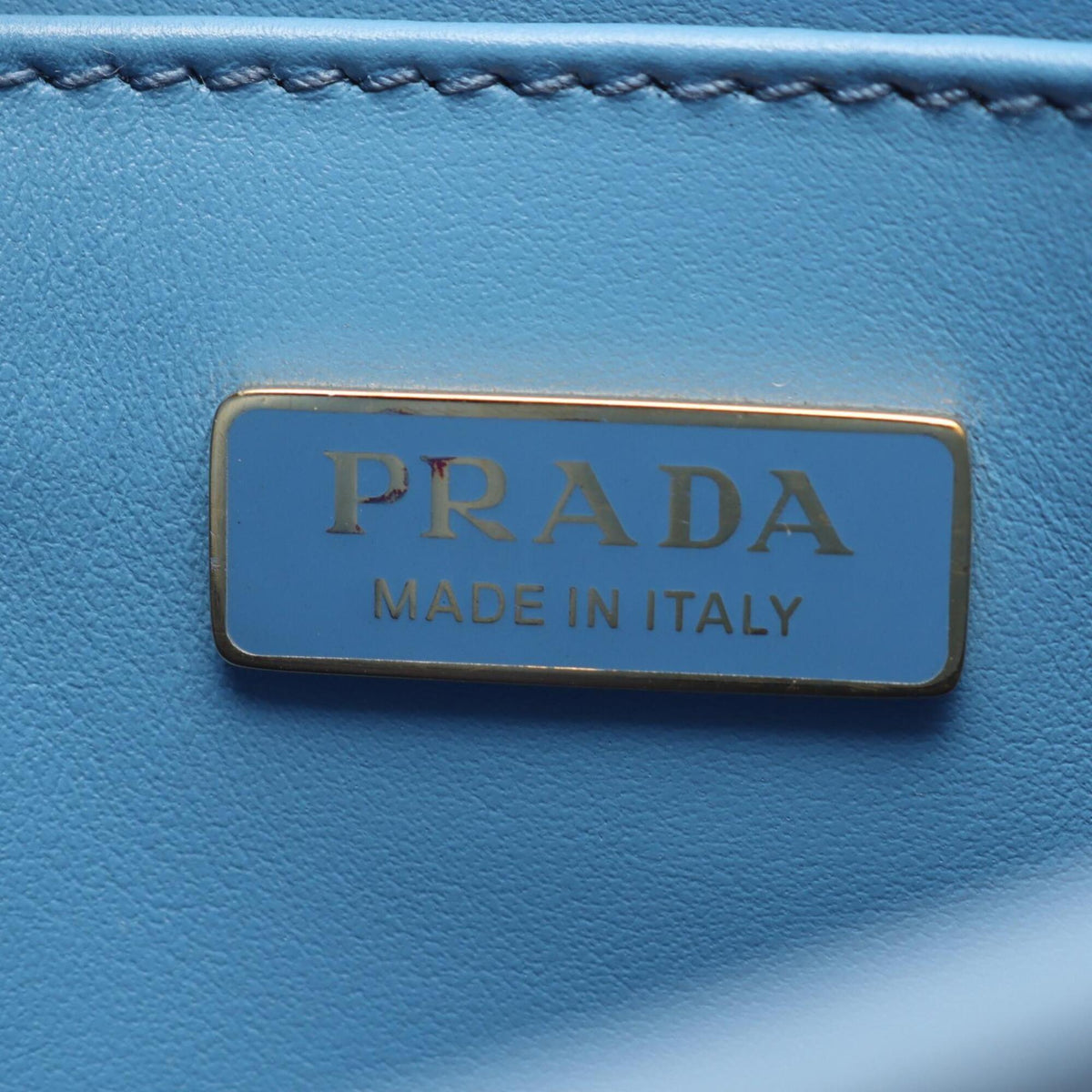 Prada Blue Leather Handbag (Pre-Owned)