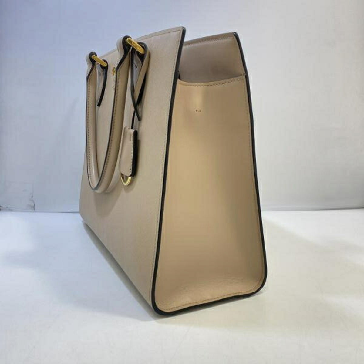Prada Beige Tote Bag (Pre-Owned)