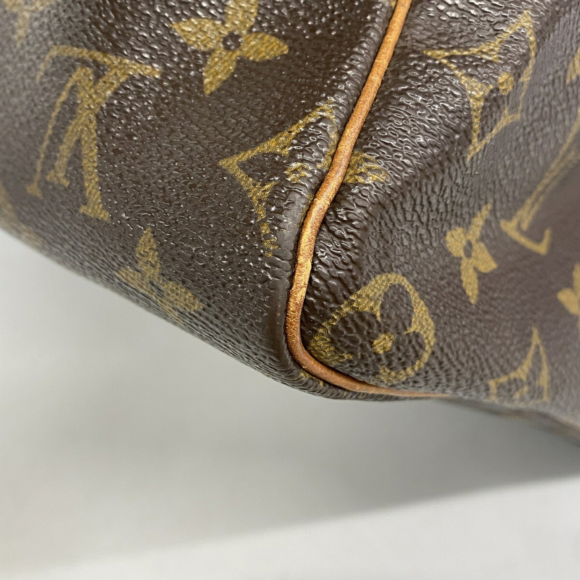 Louis Vuitton Brown Handbag (Pre-Owned)