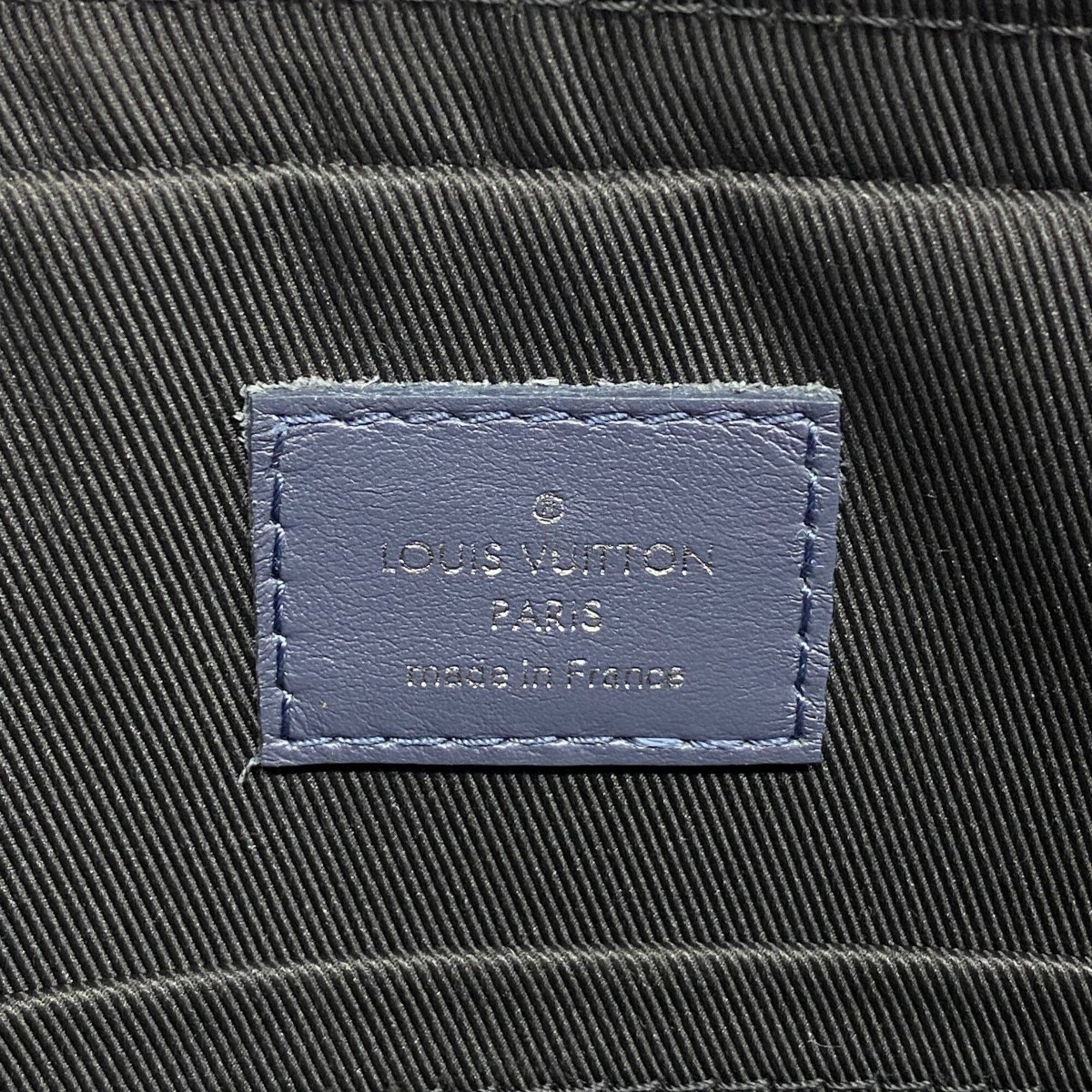 Louis Vuitton Navy Shoulder Bag (Pre-Owned)
