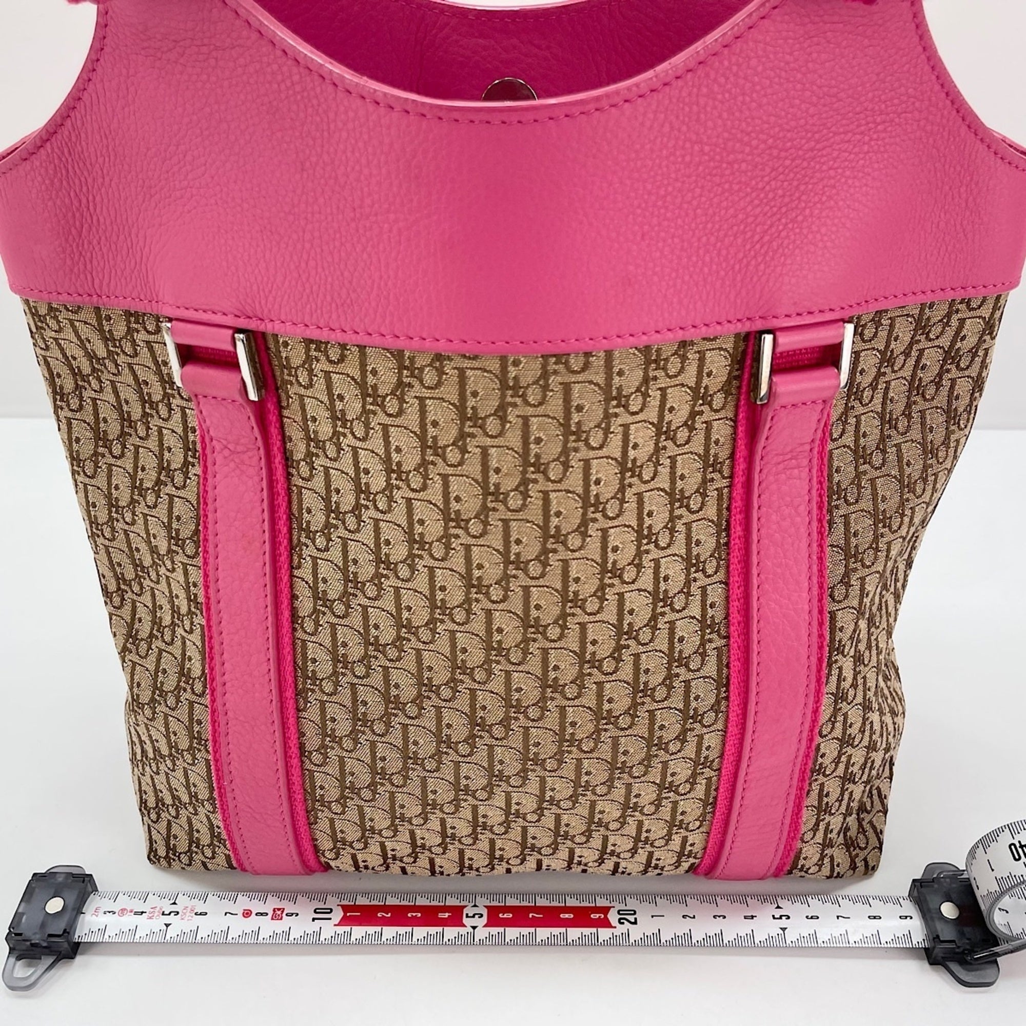Christian Dior Pink Tote Bag (Pre-Owned)