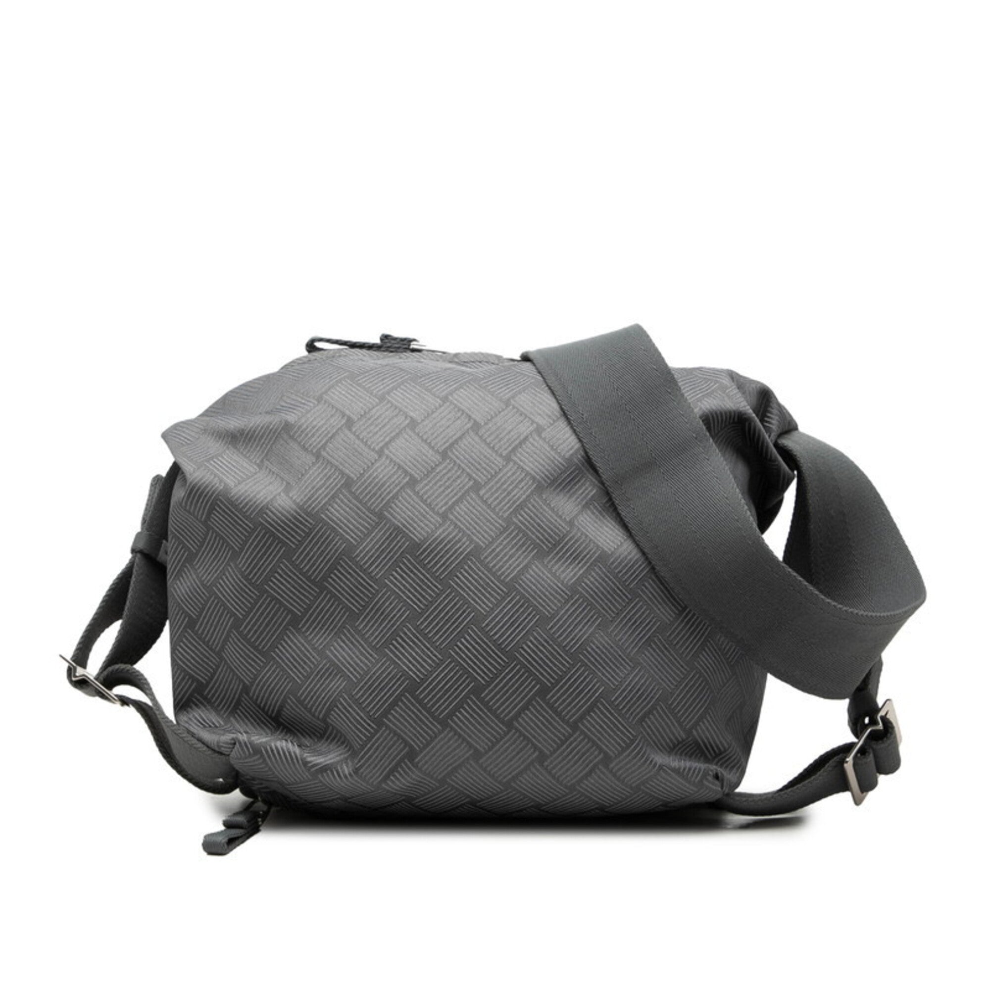 Bottega Veneta Gray Leather Shoulder Bag (Pre-Owned)