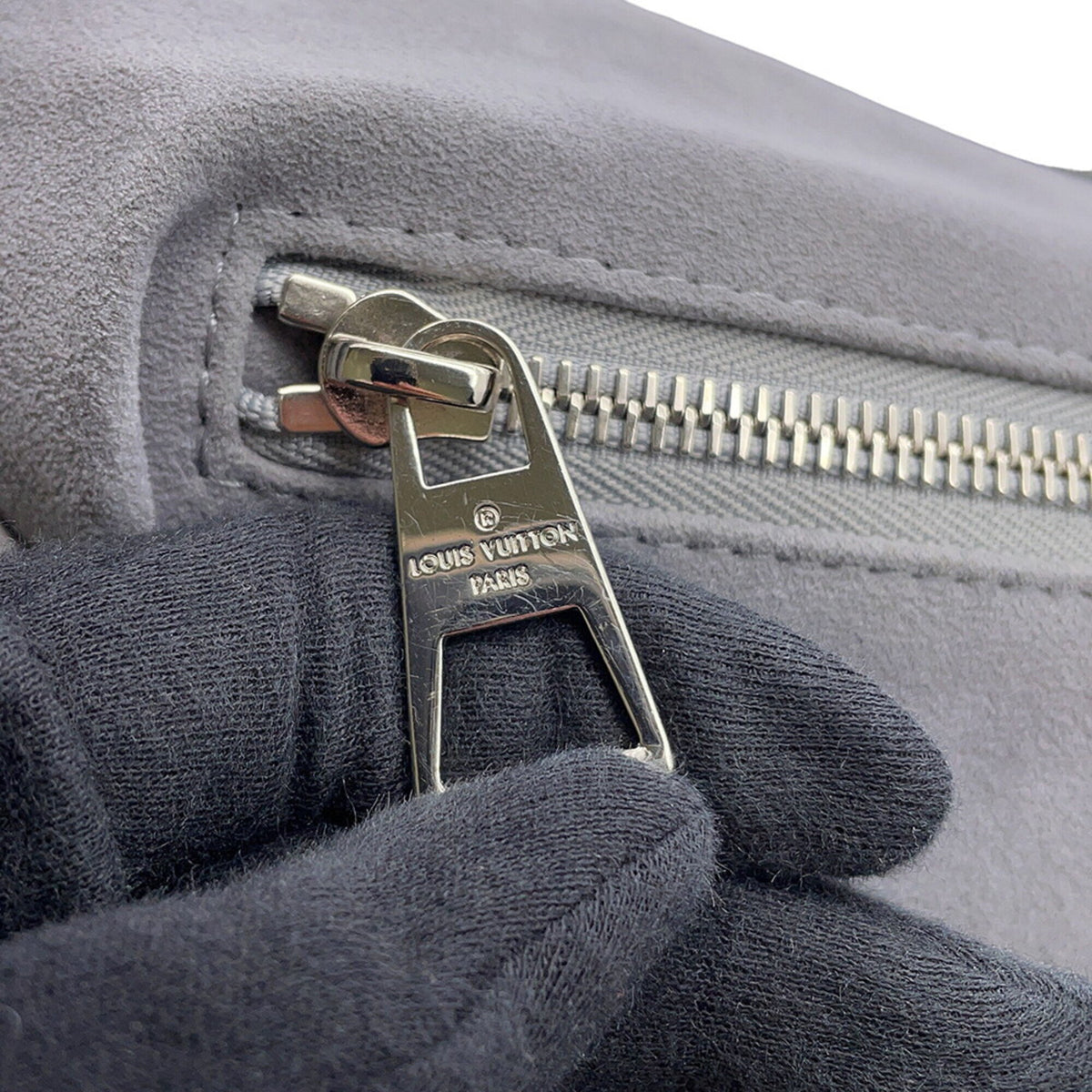 Louis Vuitton Gray Or Handbag Pouch Shoulder Bag (Pre-Owned)