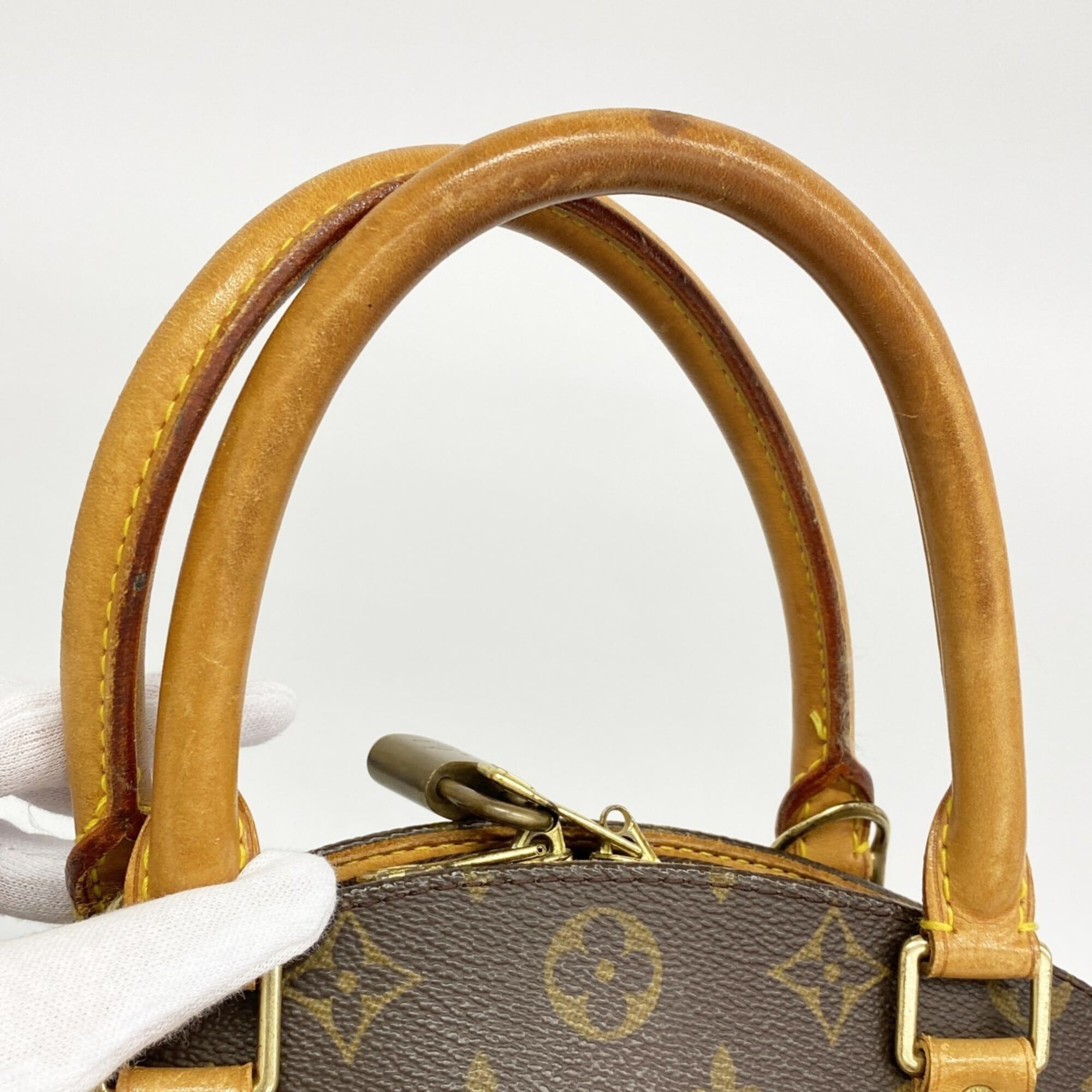Louis Vuitton Brown Handbag (Pre-Owned)