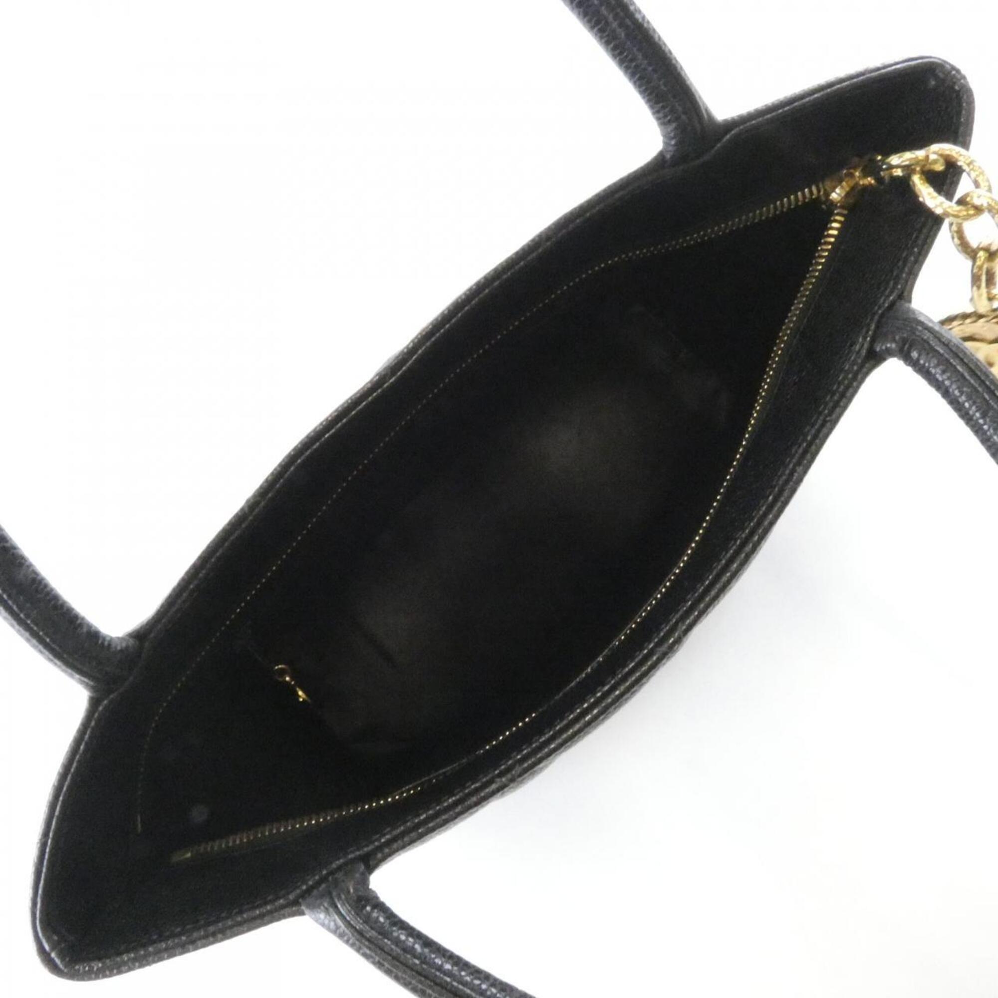 Chanel Black Grained Calfskin Handbag (Pre-Owned)