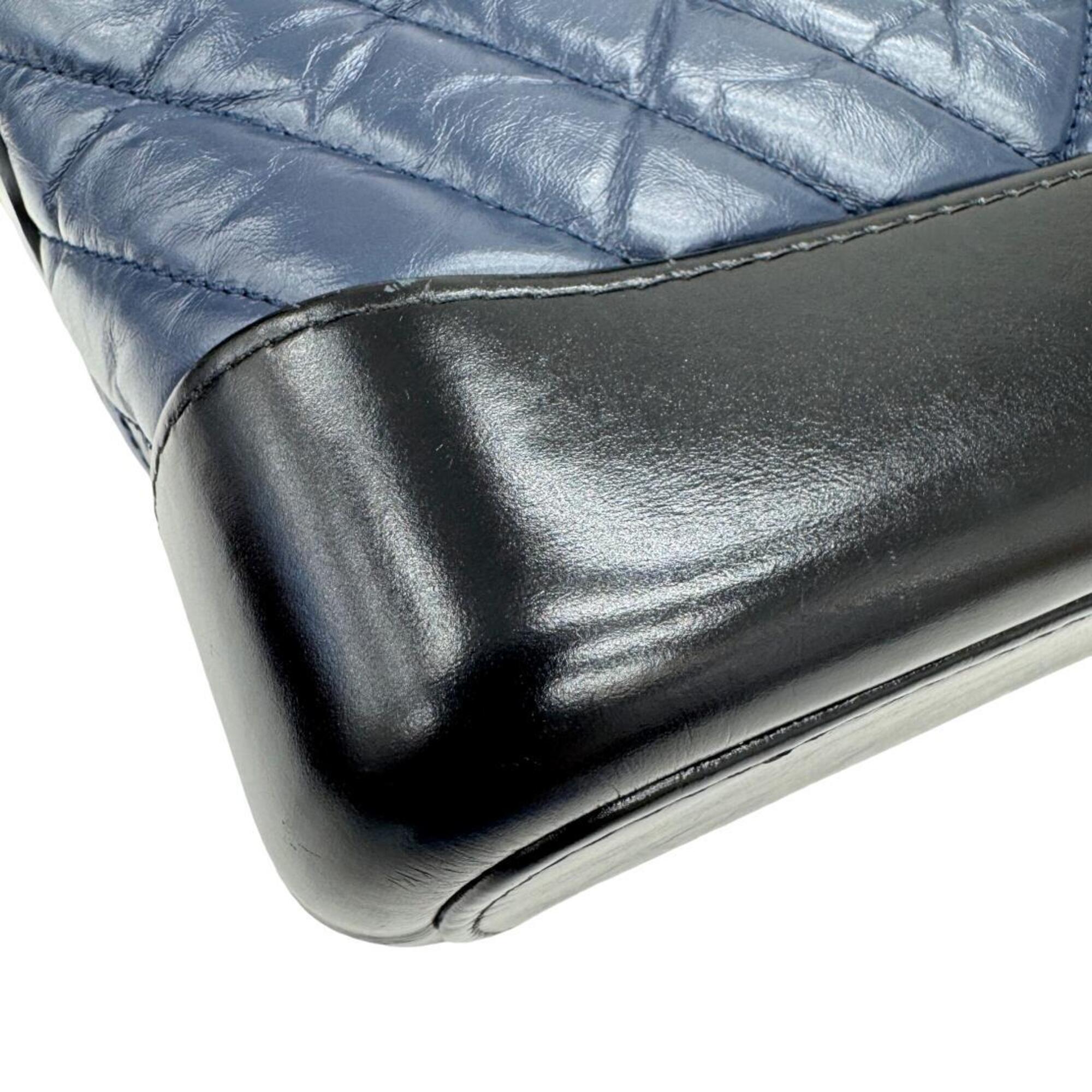 Chanel Black Navy Leather Shoulder Bag (Pre-Owned)