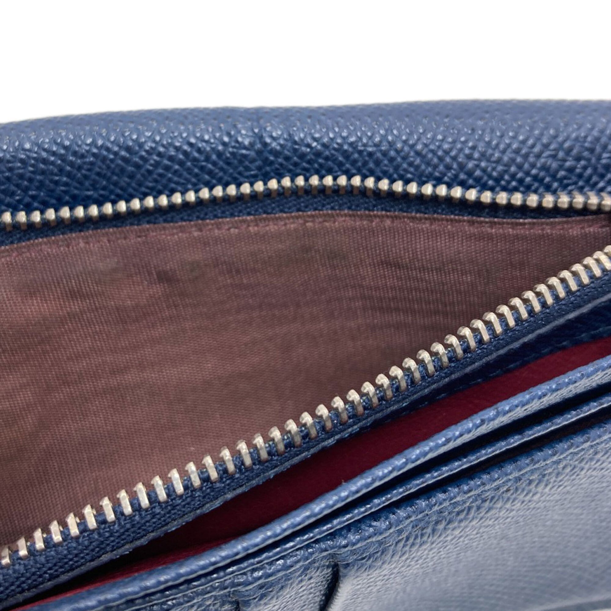 Bvlgari Bvlgari Bvlgari Navy Leather Long Wallet (Bi-Fold) (Pre-Owned)