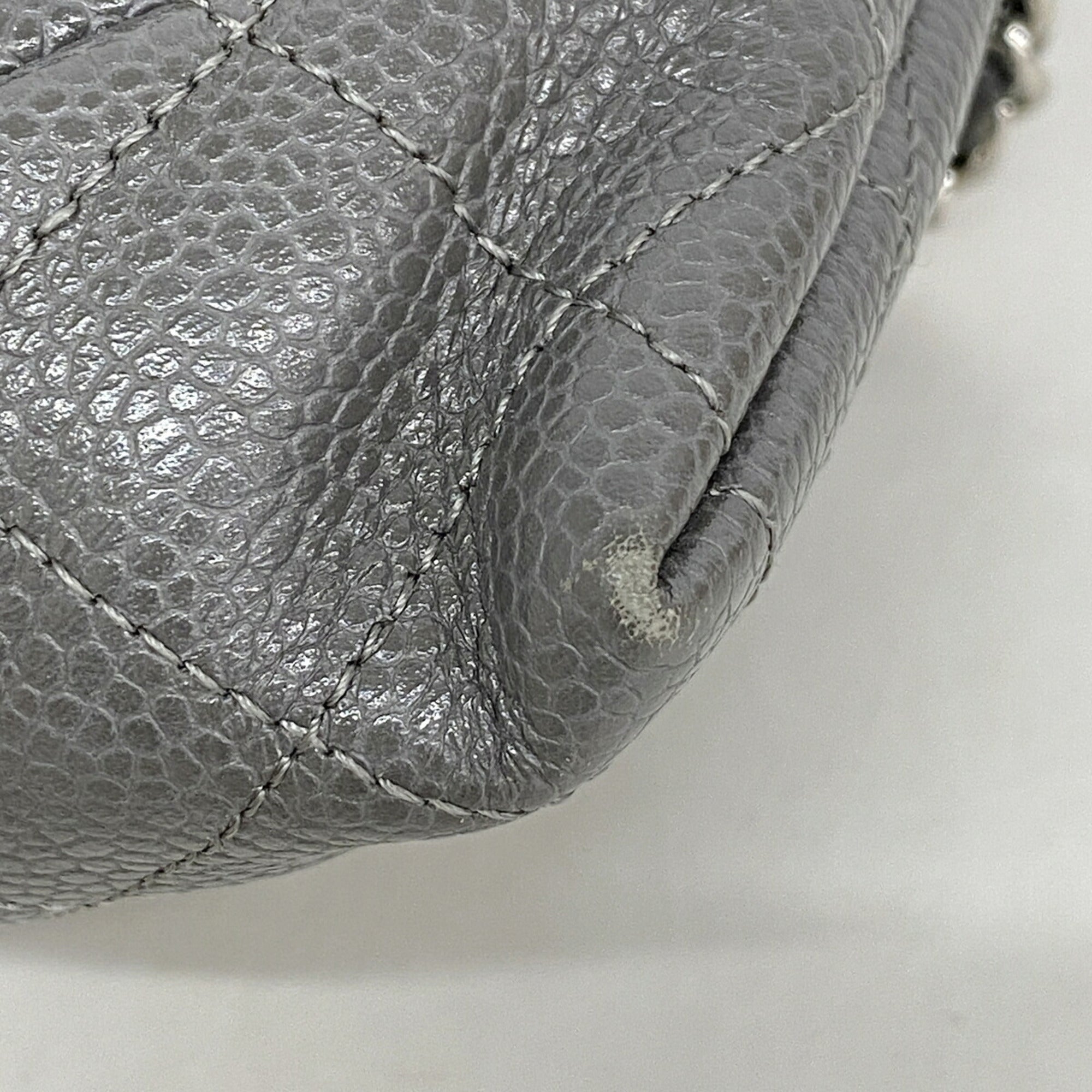 Chanel Gray Grained Calfskin Shoulder Bag (Pre-Owned)