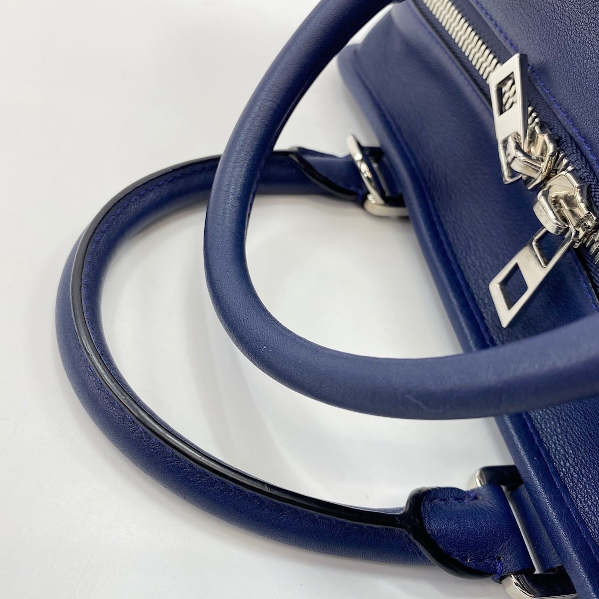 Loewe Navy Handbag (Pre-Owned)