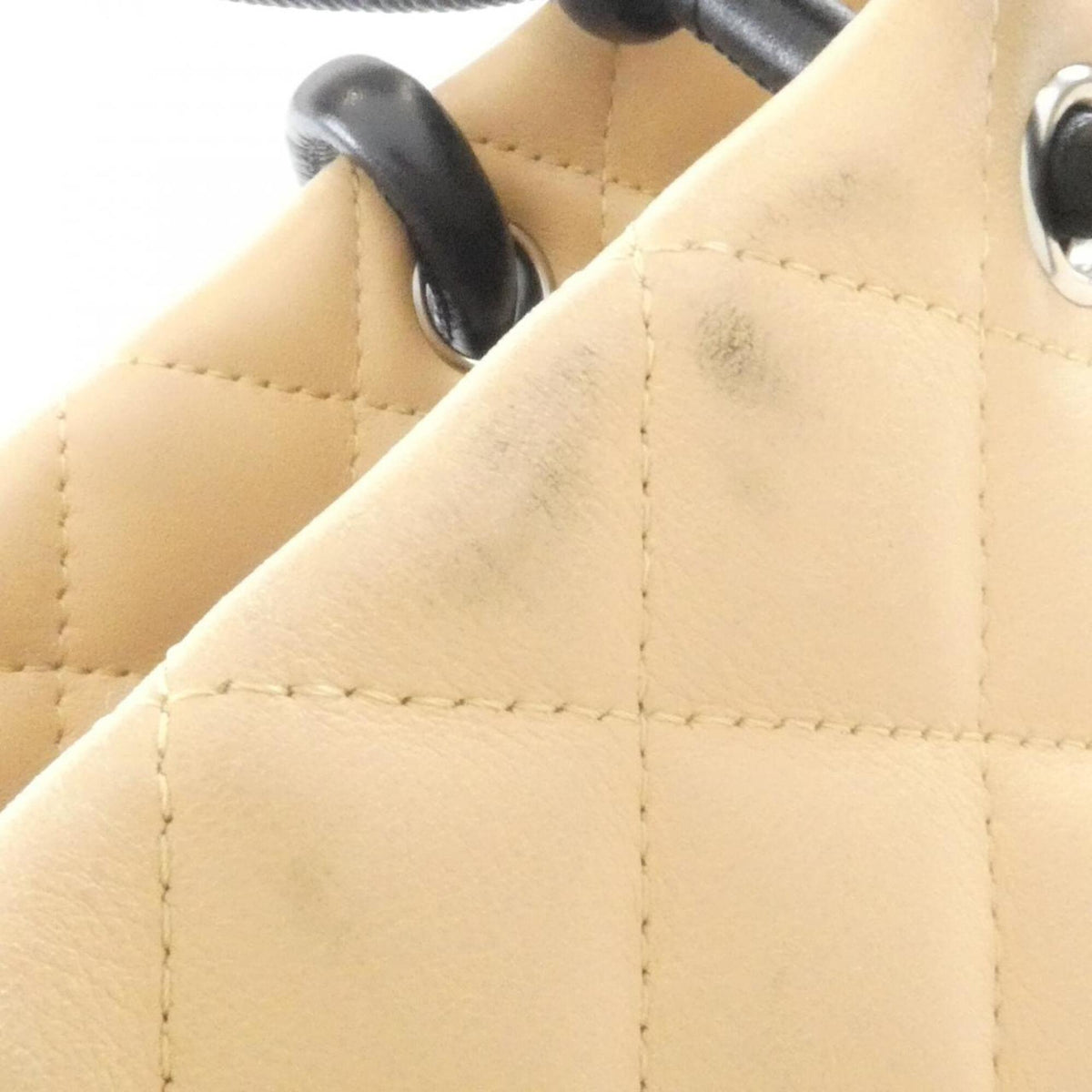 Chanel Ligne Cambon Beige Black Leather Handbag (Pre-Owned)