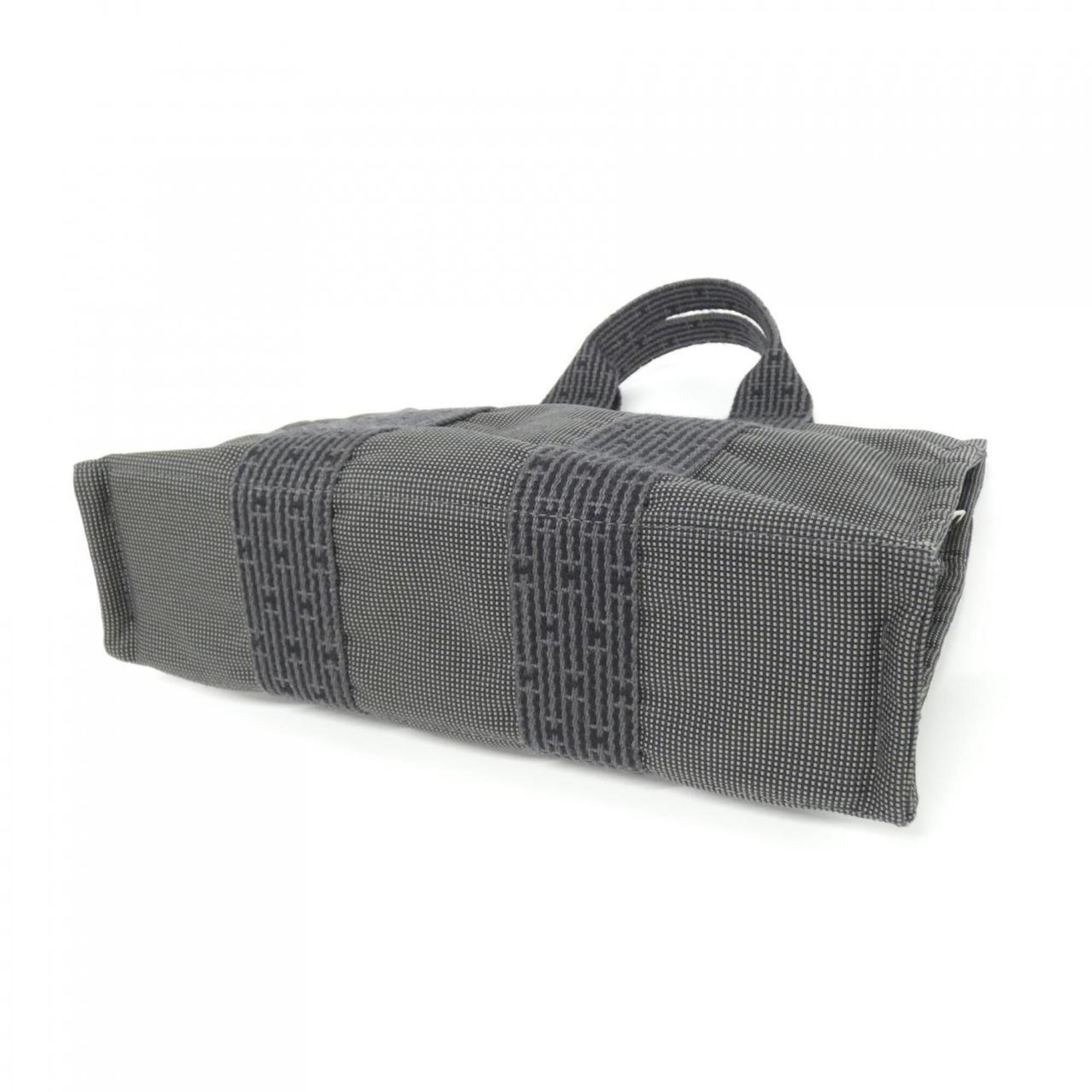 Hermes Black Canvas Handbag (Pre-Owned)