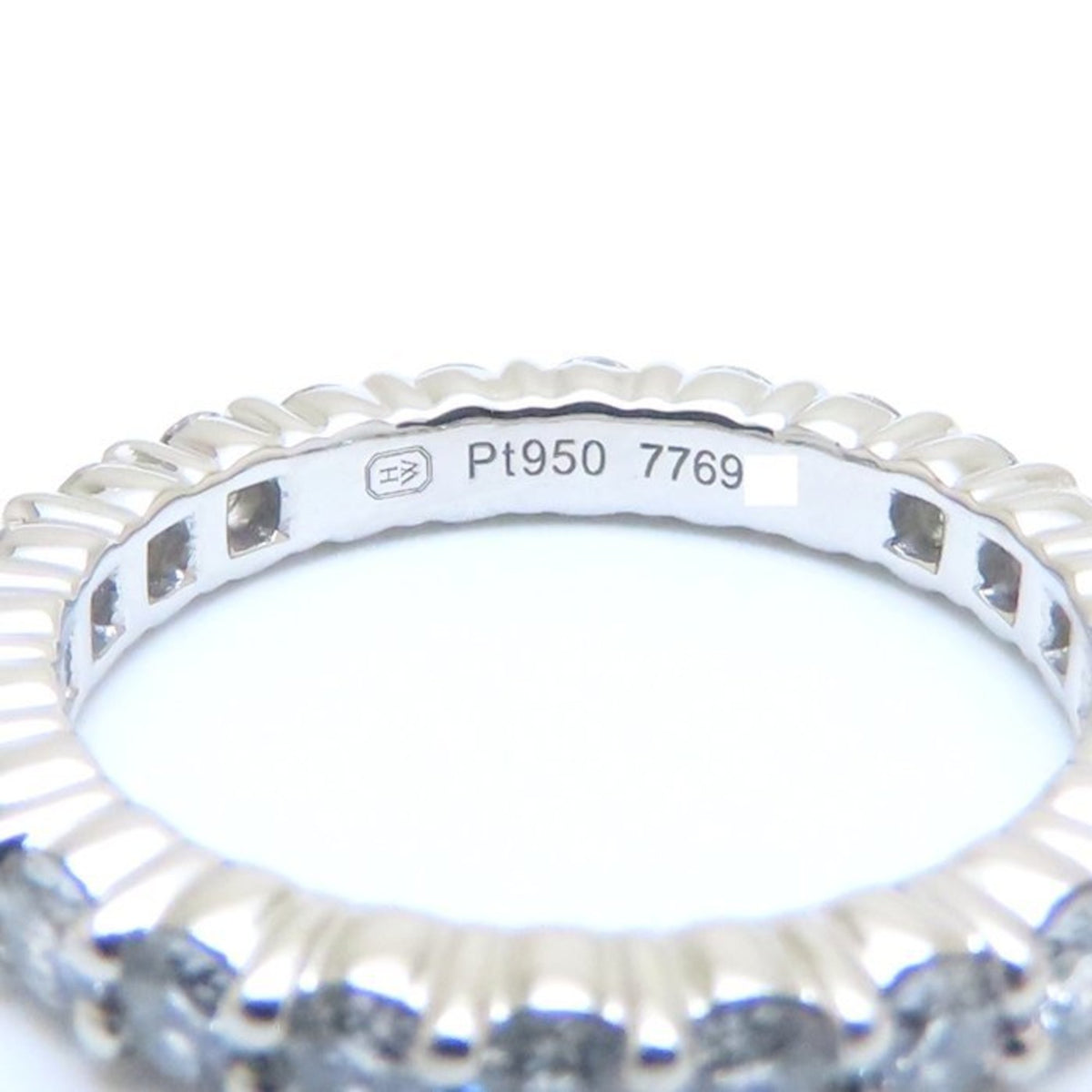 Harry Winston Platinum 950 Band Ring (Pre-Owned)