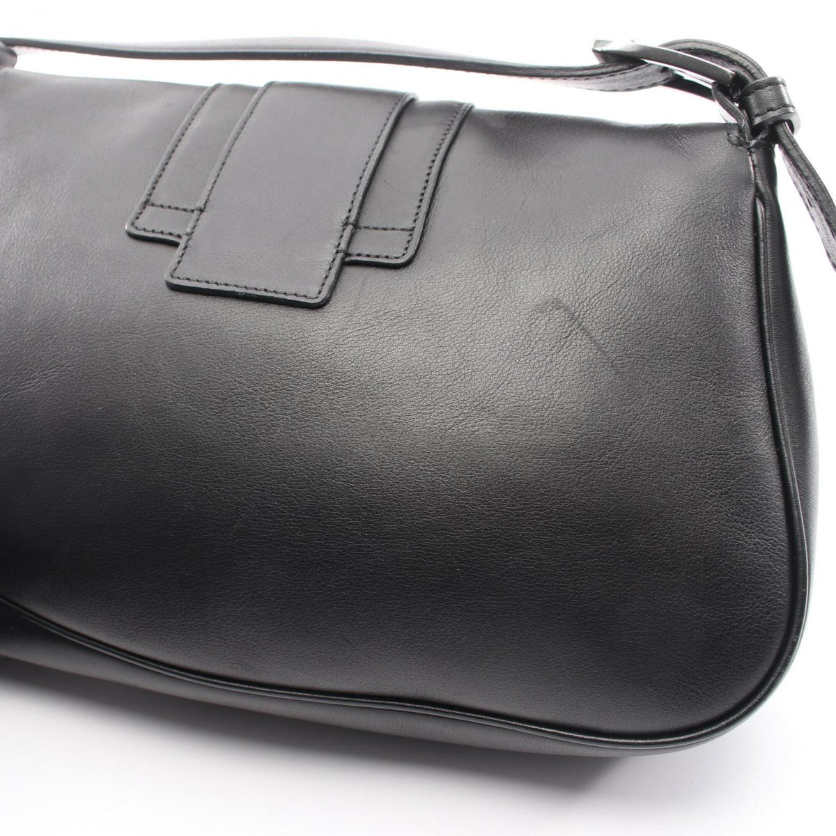 Salvatore Ferragamo Black Leather Handbag Shoulder Bag (Pre-Owned)