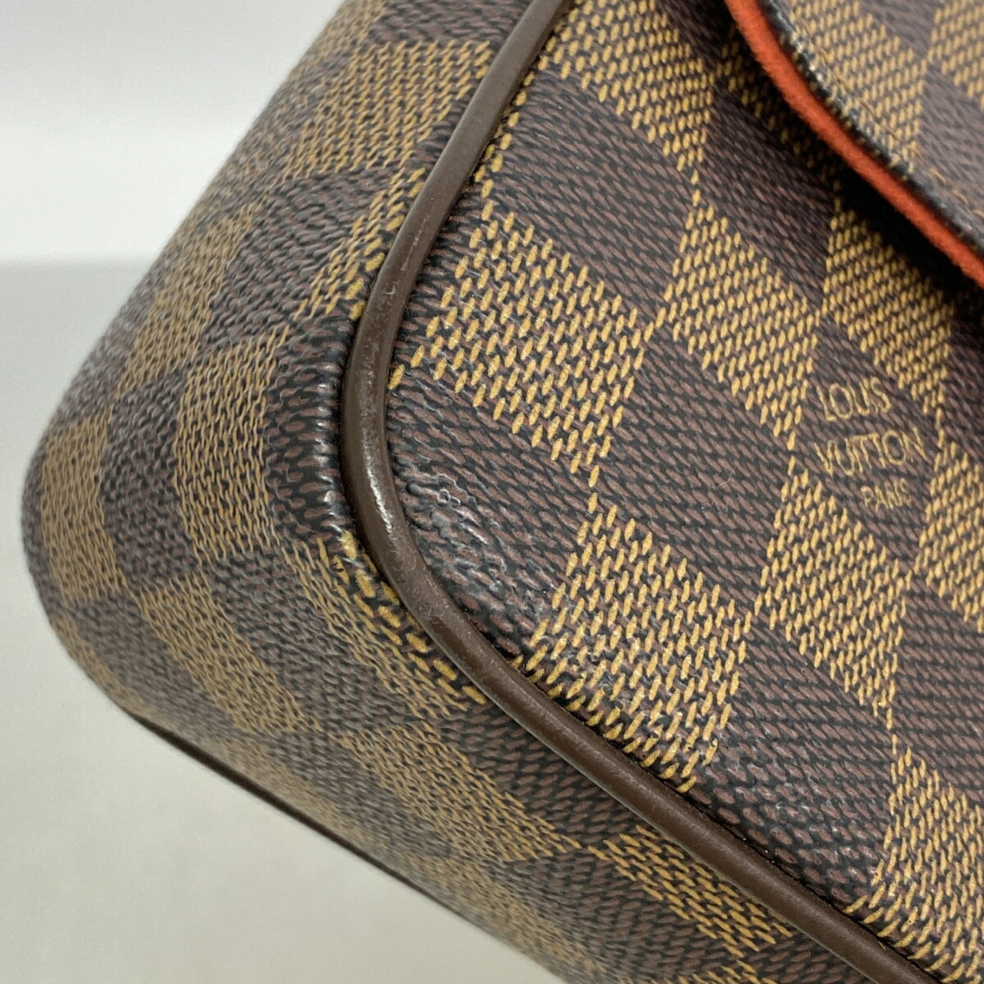 Louis Vuitton Ebene Shoulder Bag (Pre-Owned)