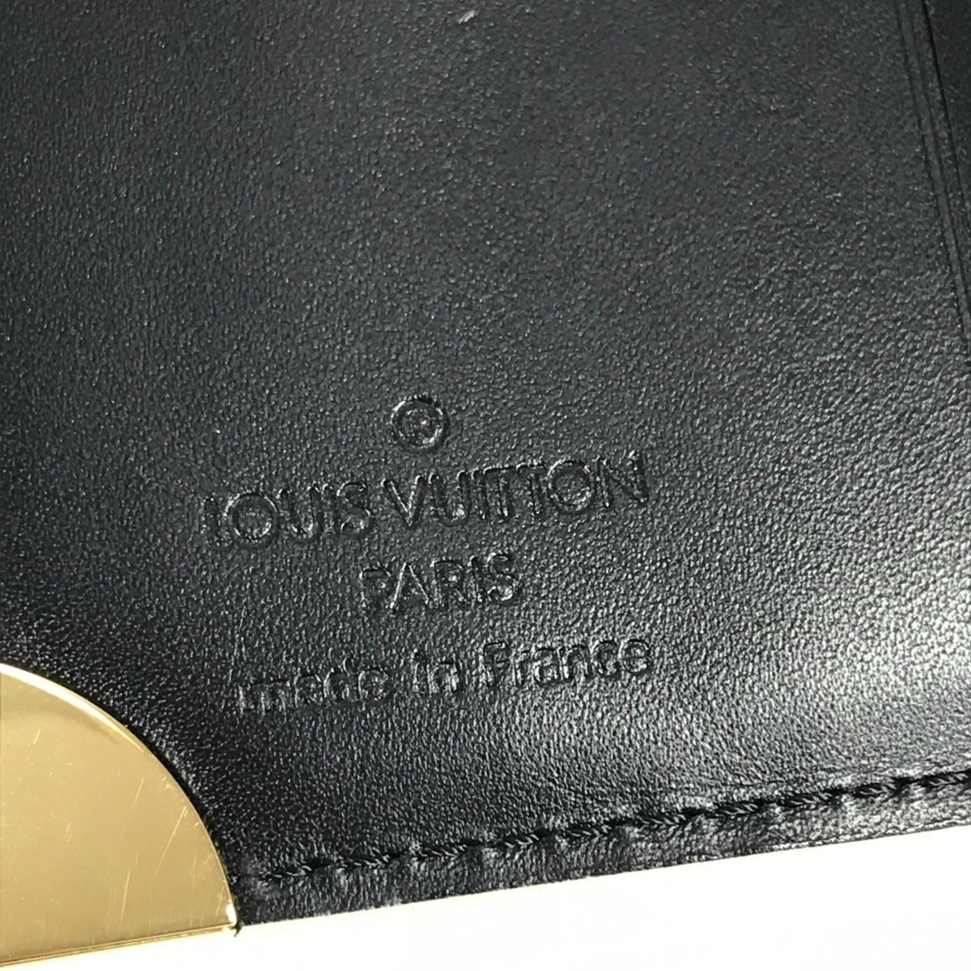 Louis Vuitton Suhali Black Noir Suhali Leather Wallet (Bi-Fold) (Pre-Owned)