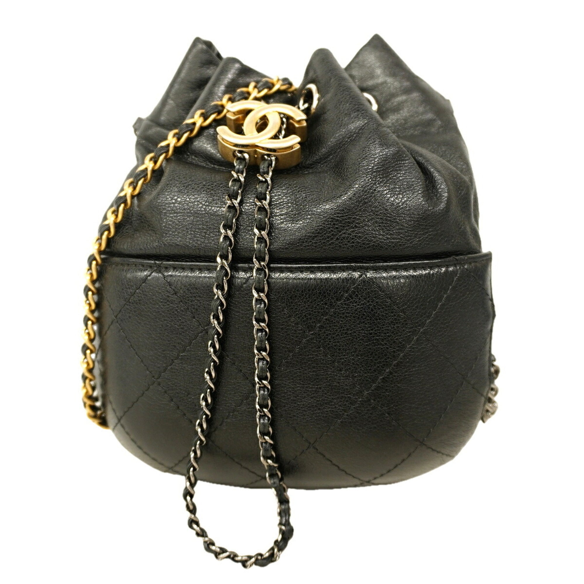 Chanel Black Leather Shoulder Bag (Pre-Owned)
