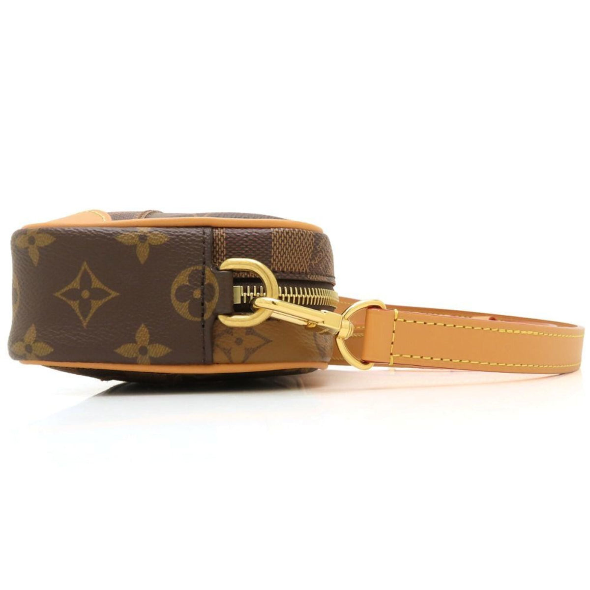 Louis Vuitton Brown Monogram Monogram Shoulder Bag (Pre-Owned)