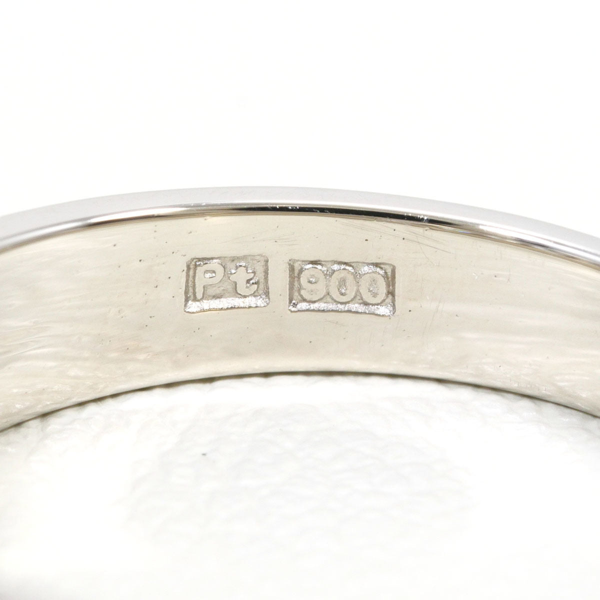 Unbranded Platinum Platinum 900 Band Ring (Pre-Owned)