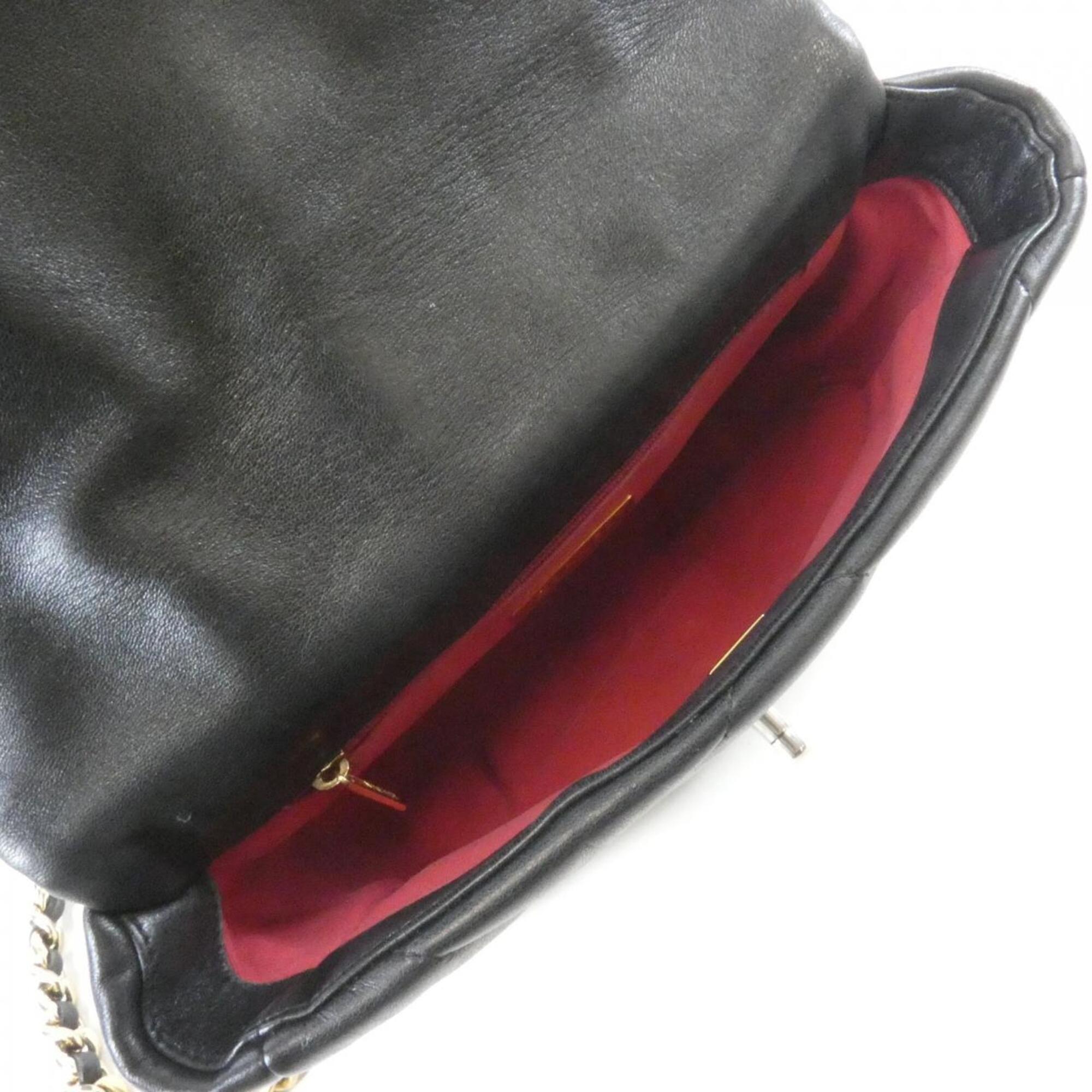 Chanel Black Leather Shoulder Bag (Pre-Owned)