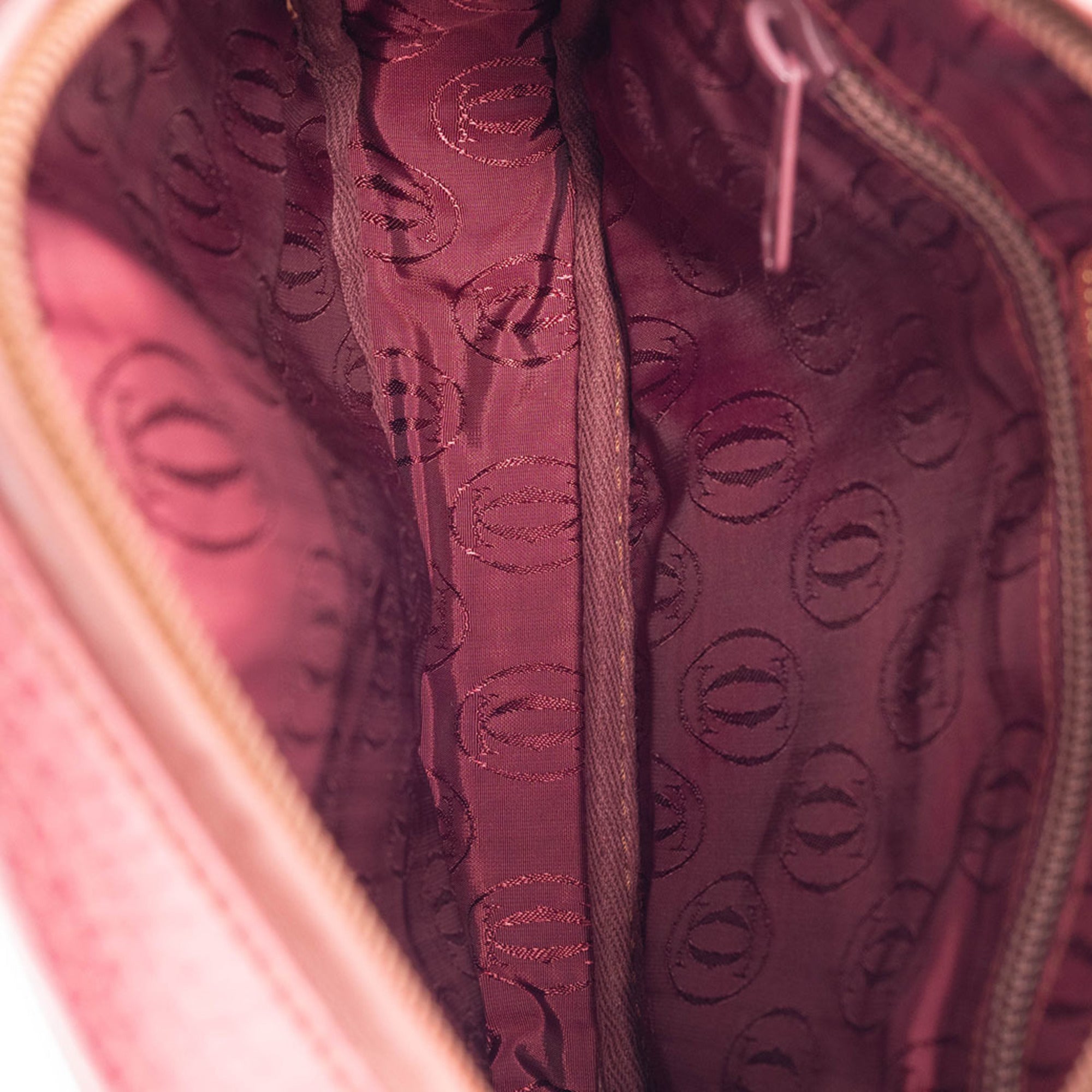 Cartier Must Bordeaux Leather Pochette Shoulder Bag (Pre-Owned)