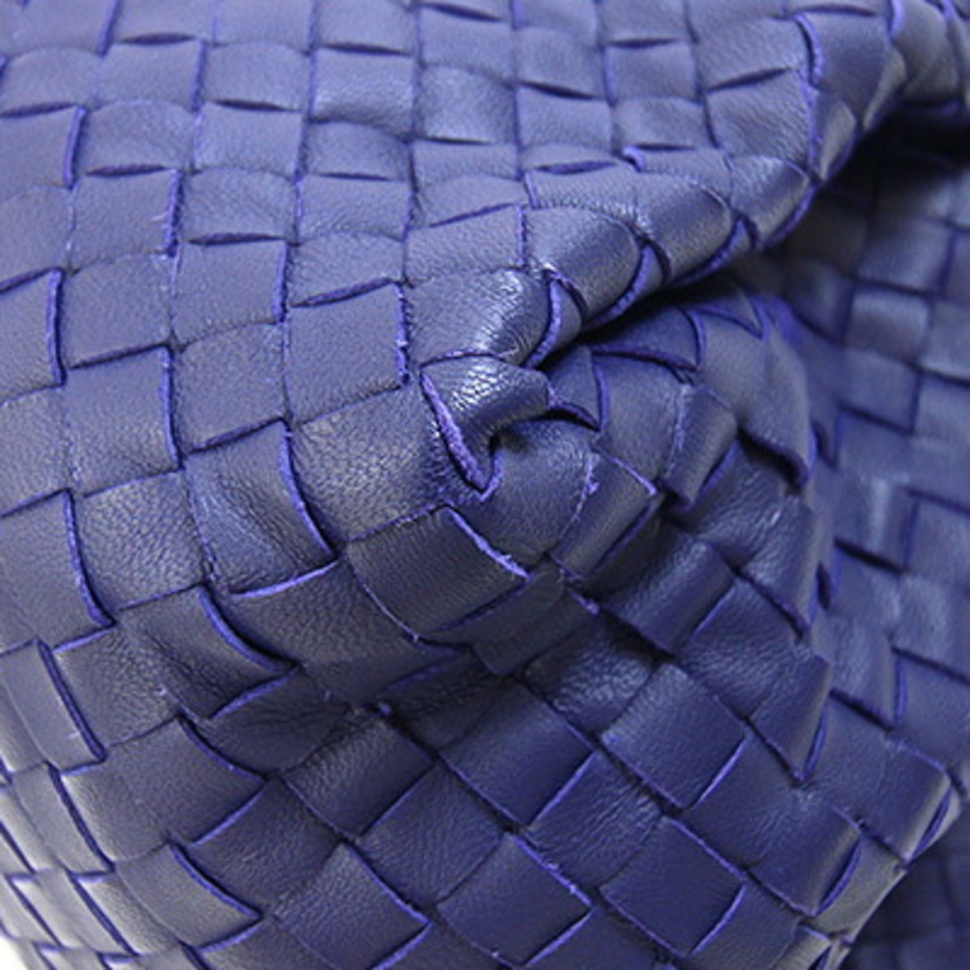 Bottega Veneta Blue Intrecciato Shoulder Bag (Pre-Owned)