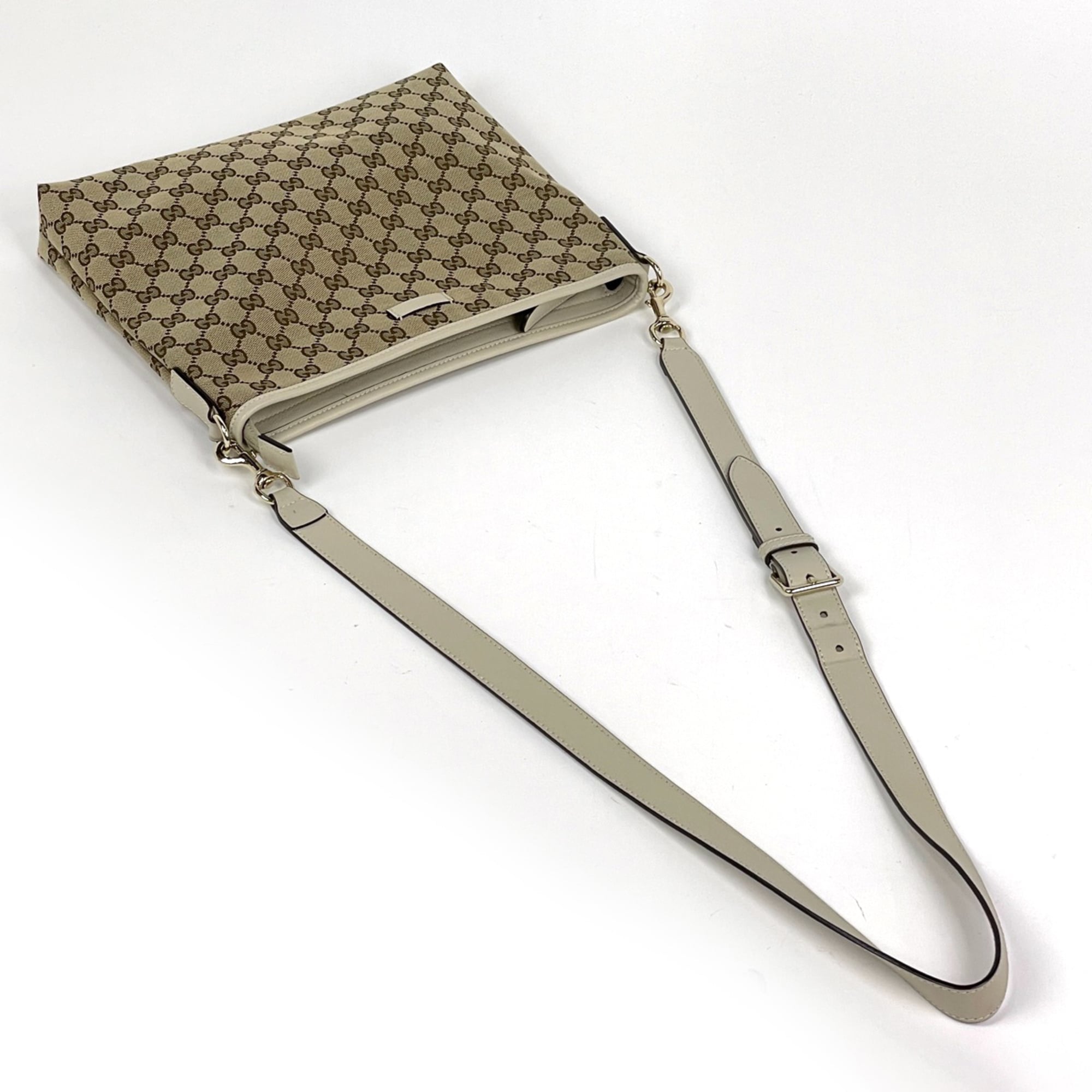 Gucci Beige Ivory Gg Canvas Leather Shoulder Bag (Pre-Owned)