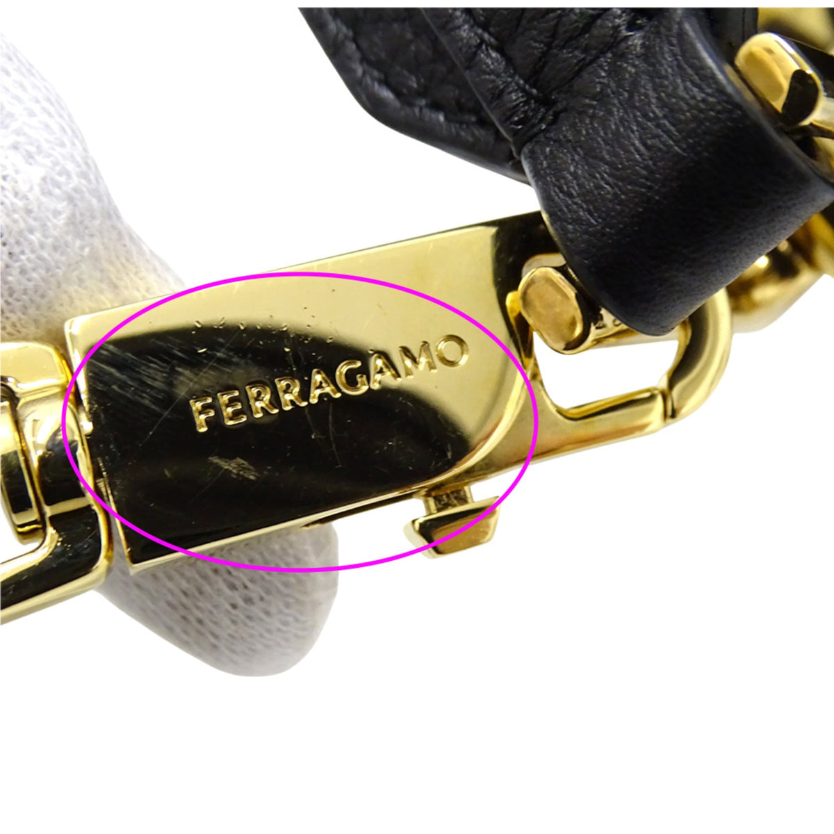 Salvatore Ferragamo Black Leather Handbag Shoulder Bag (Pre-Owned)