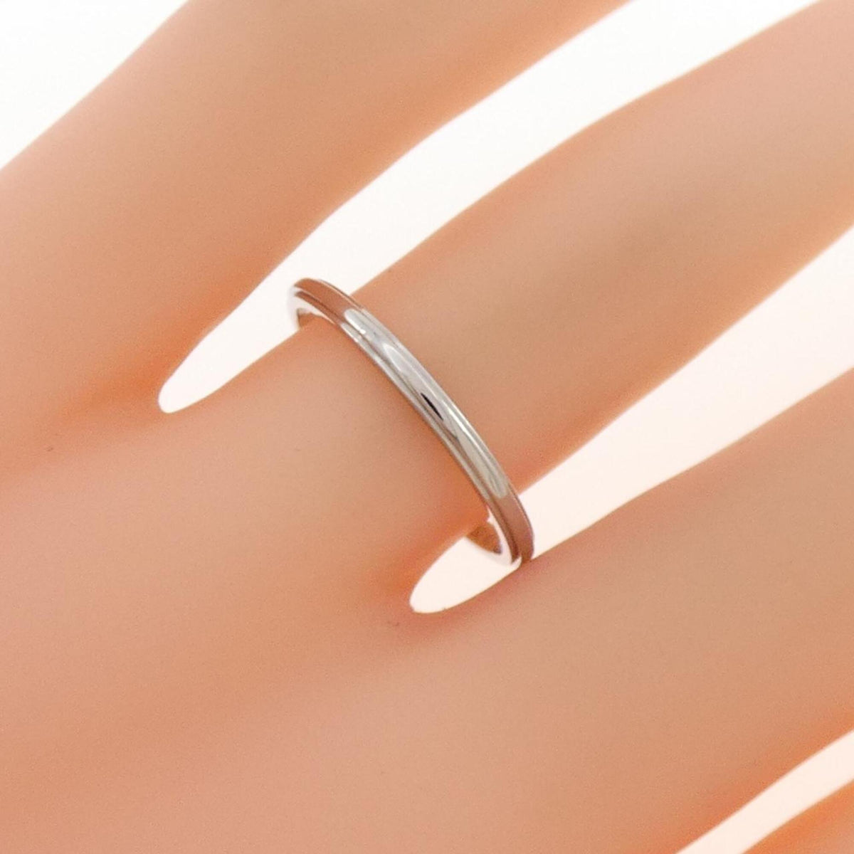 Cartier Platinum 950 Band Ring (Pre-Owned)