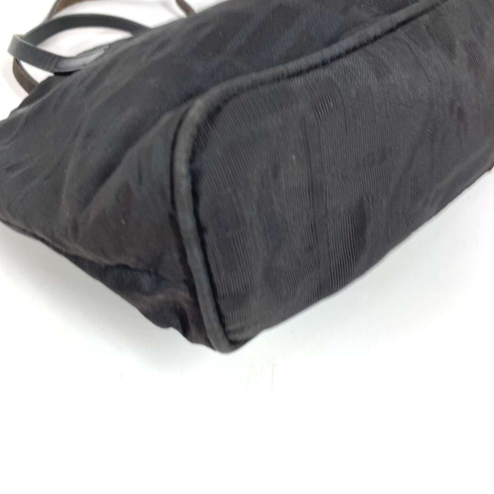 Fendi Black Leather Nylon Handbag Tote Bag (Pre-Owned)