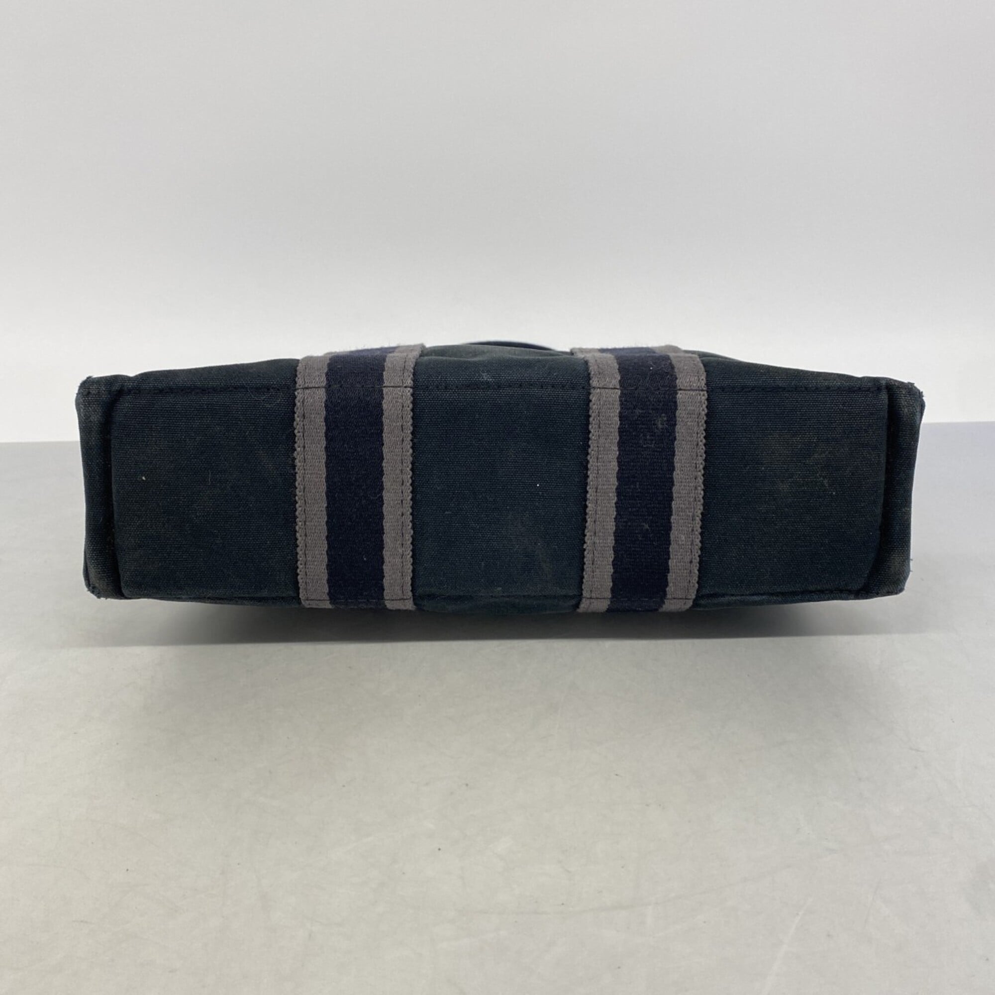 Hermes Black Canvas Handbag (Pre-Owned)