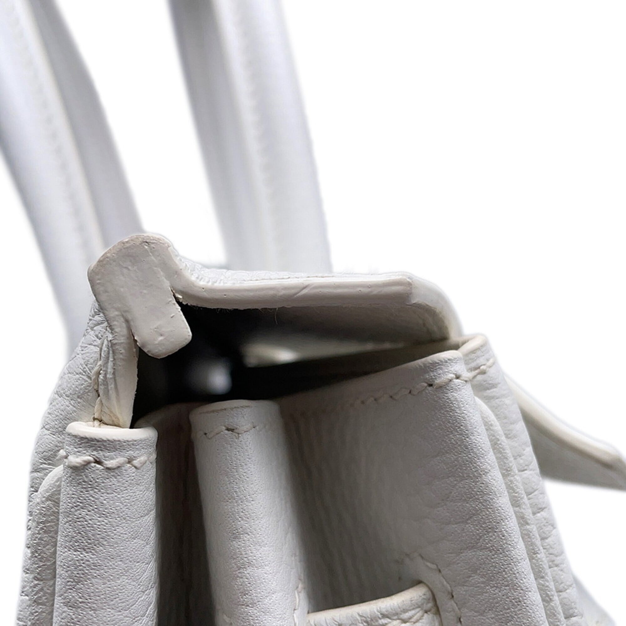 Hermes White Taurillon Clemence Leather Handbag (Pre-Owned)