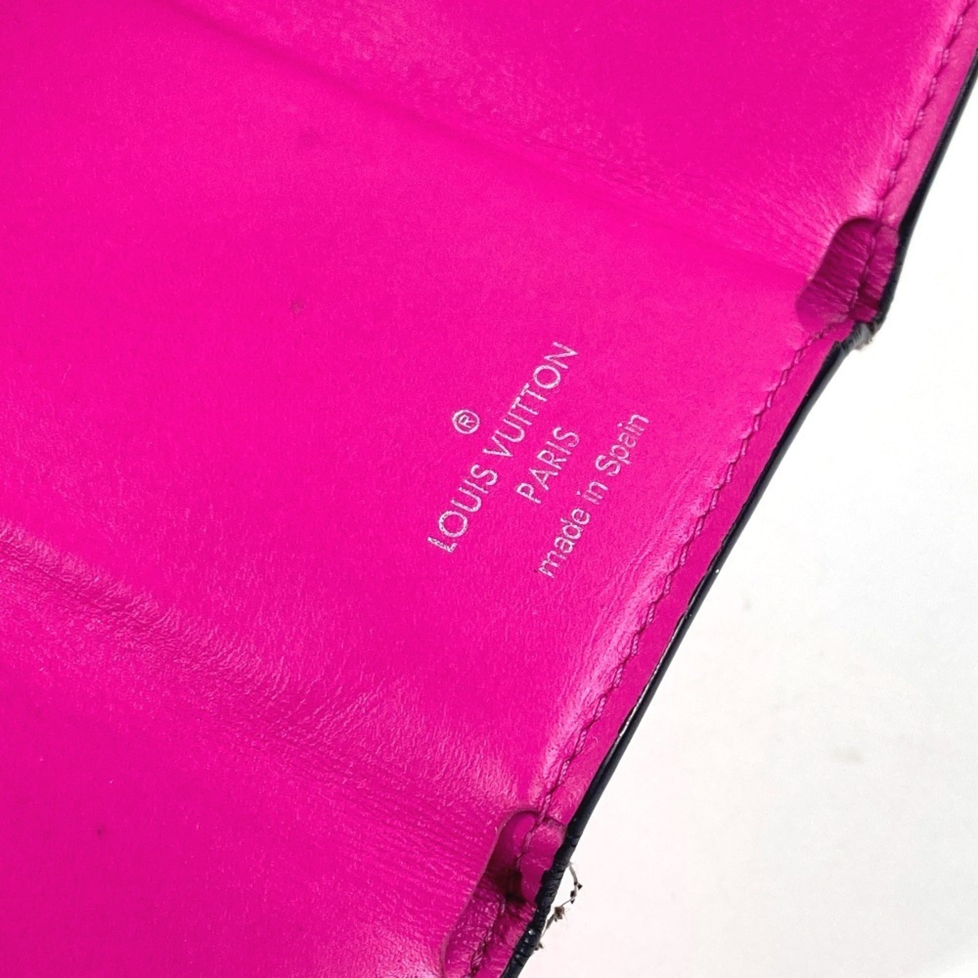 Louis Vuitton Pink Taiga Leather Wallet (Tri-Fold) (Pre-Owned)