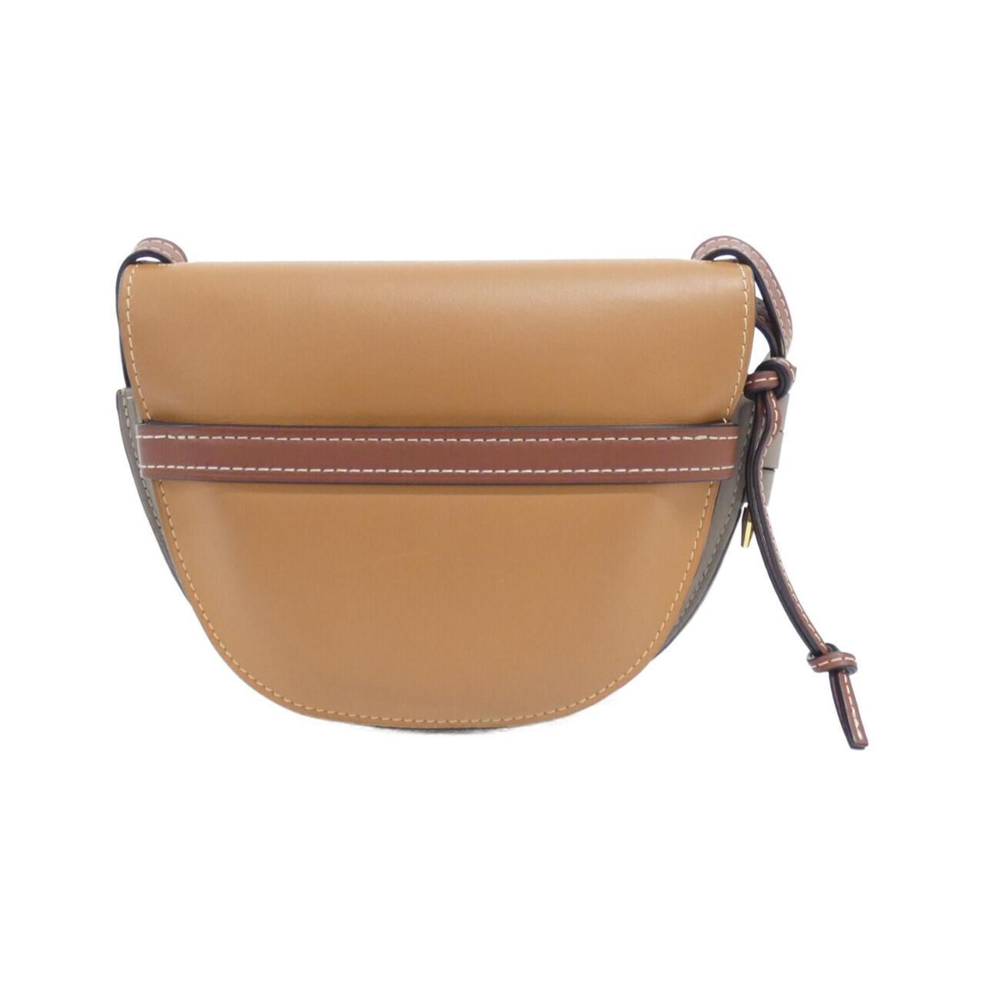 Loewe Gray Leather Shoulder Bag (Pre-Owned)