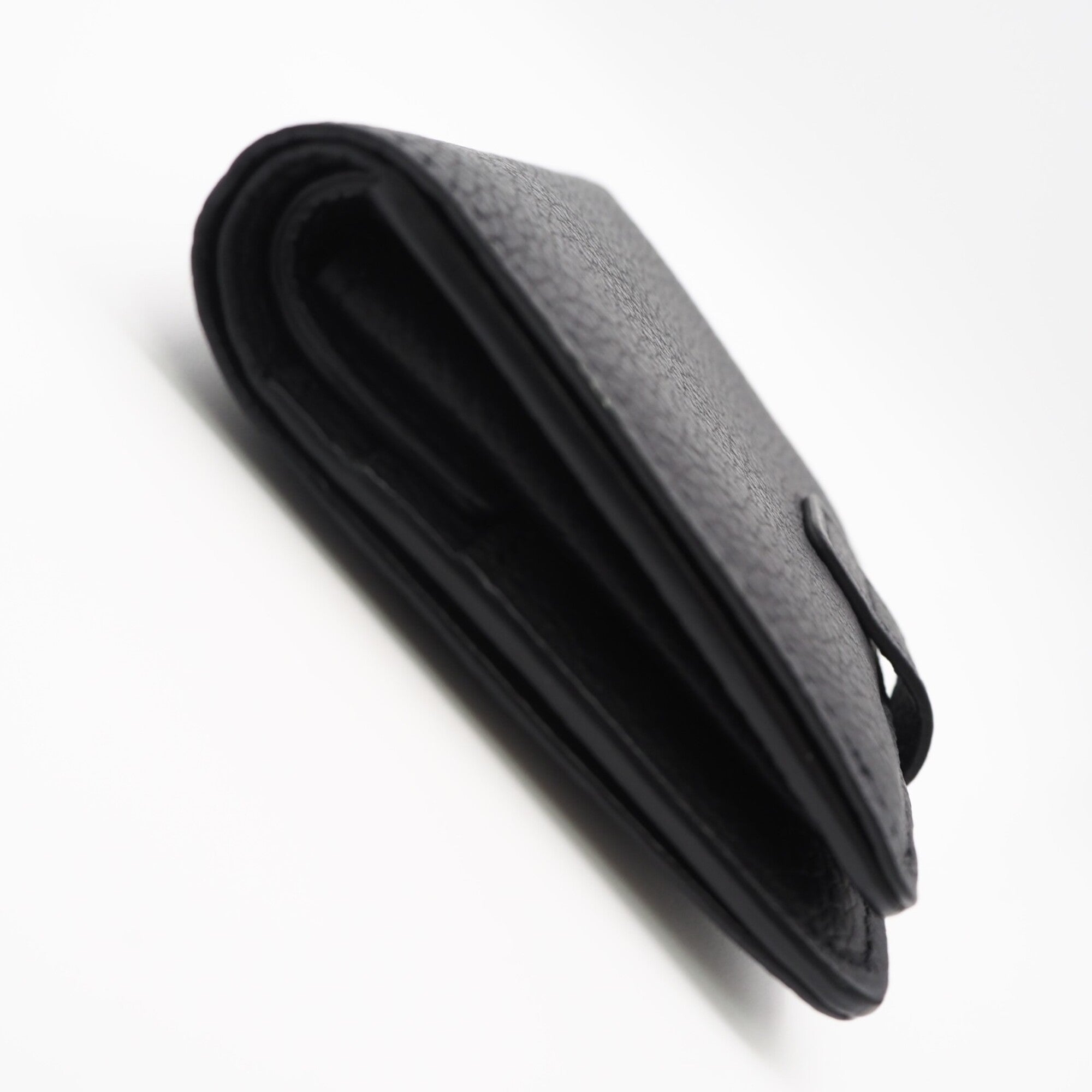 Louis Vuitton Black Leather Wallet (Bi-Fold) (Pre-Owned)